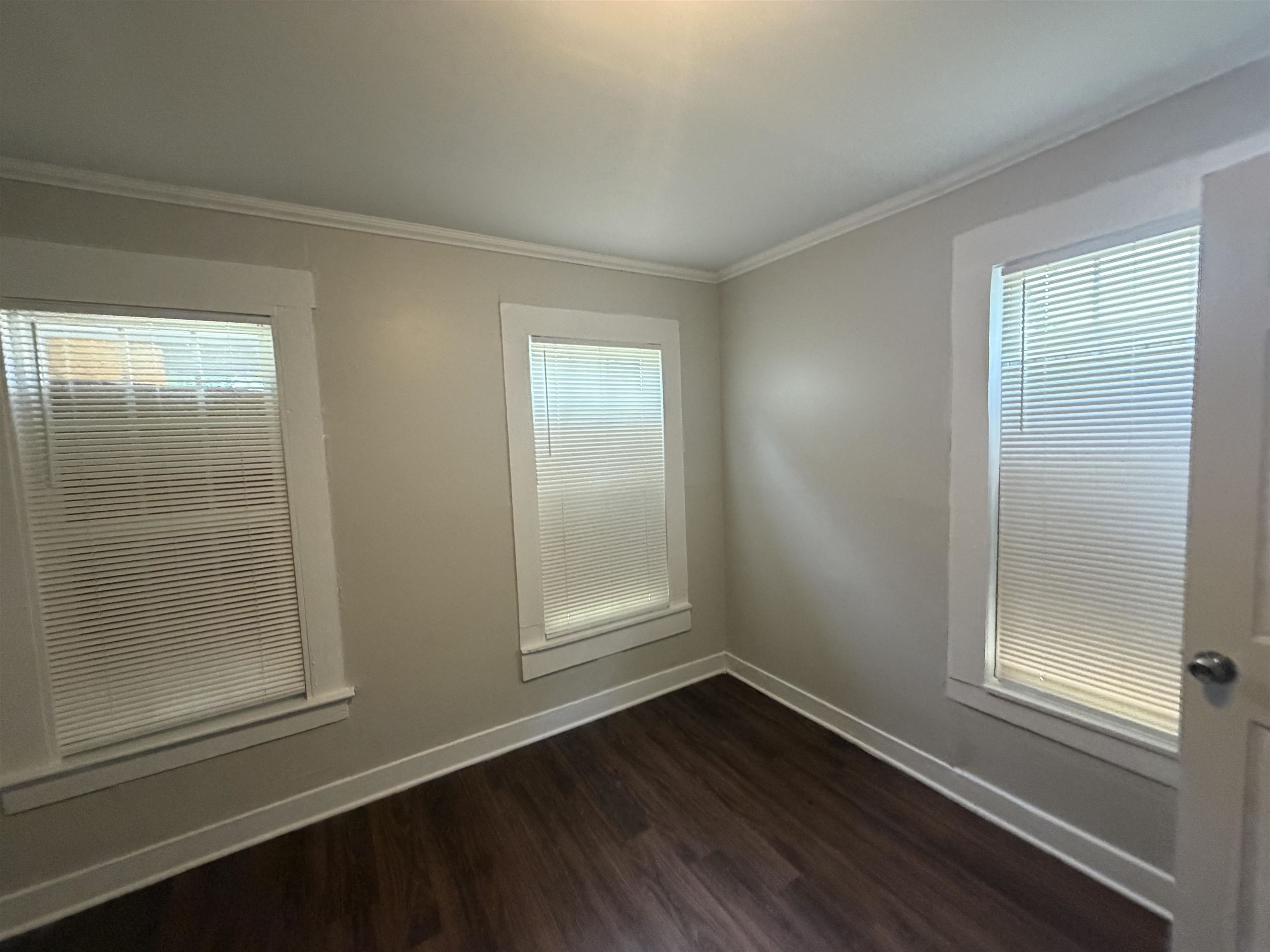 2074 Lowell Ave Property Photo 7