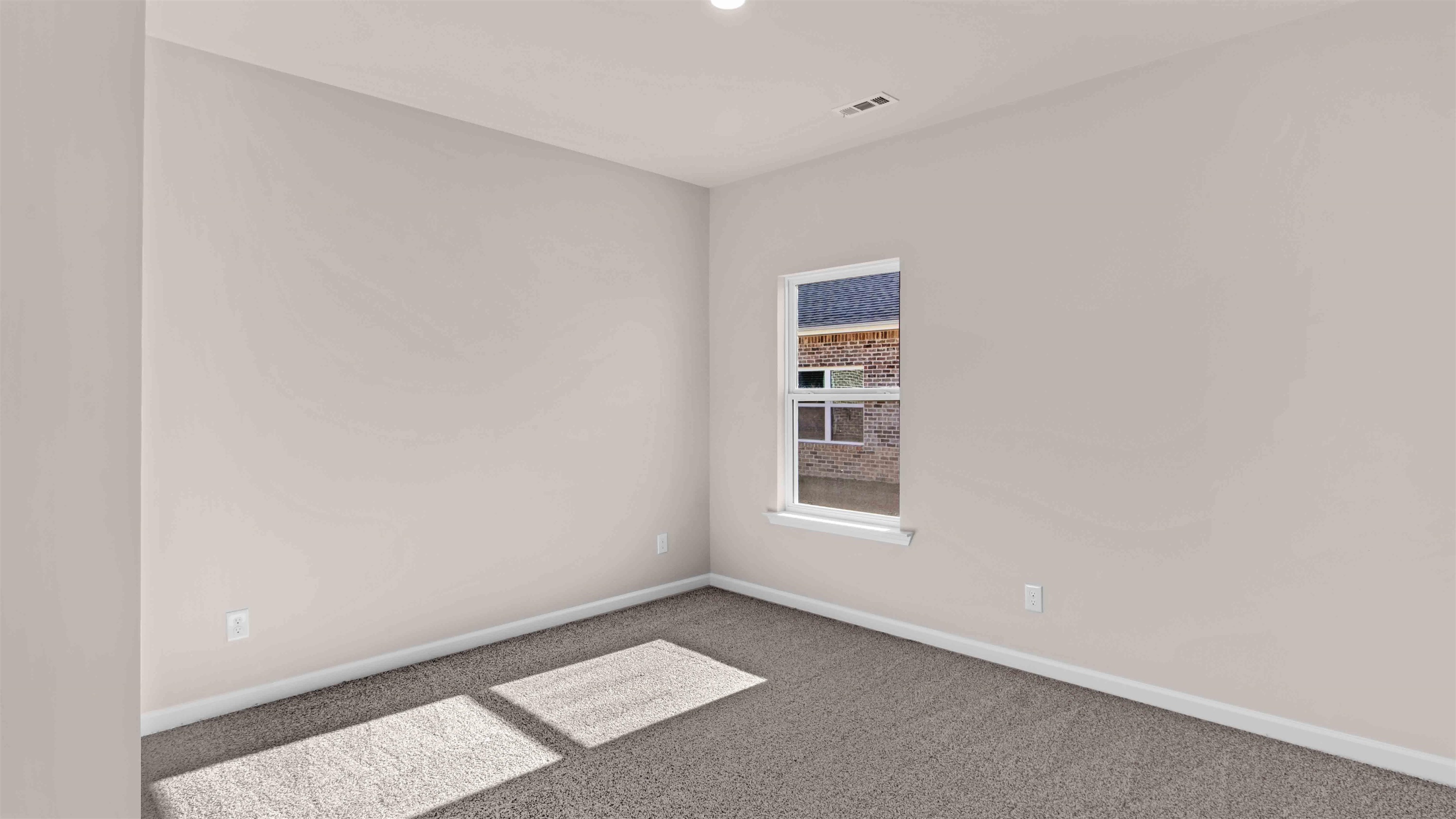 640 Riverdale Dr Property Photo 26