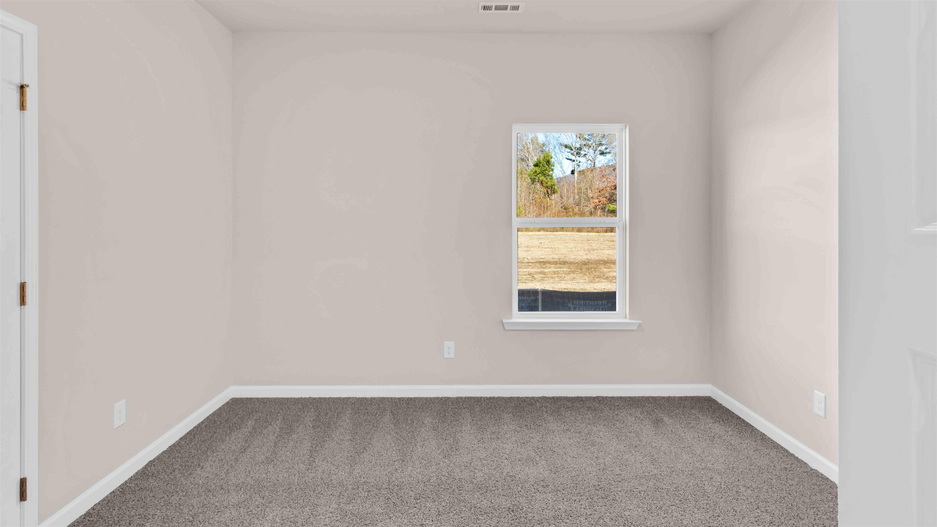 640 Riverdale Dr Property Photo 32