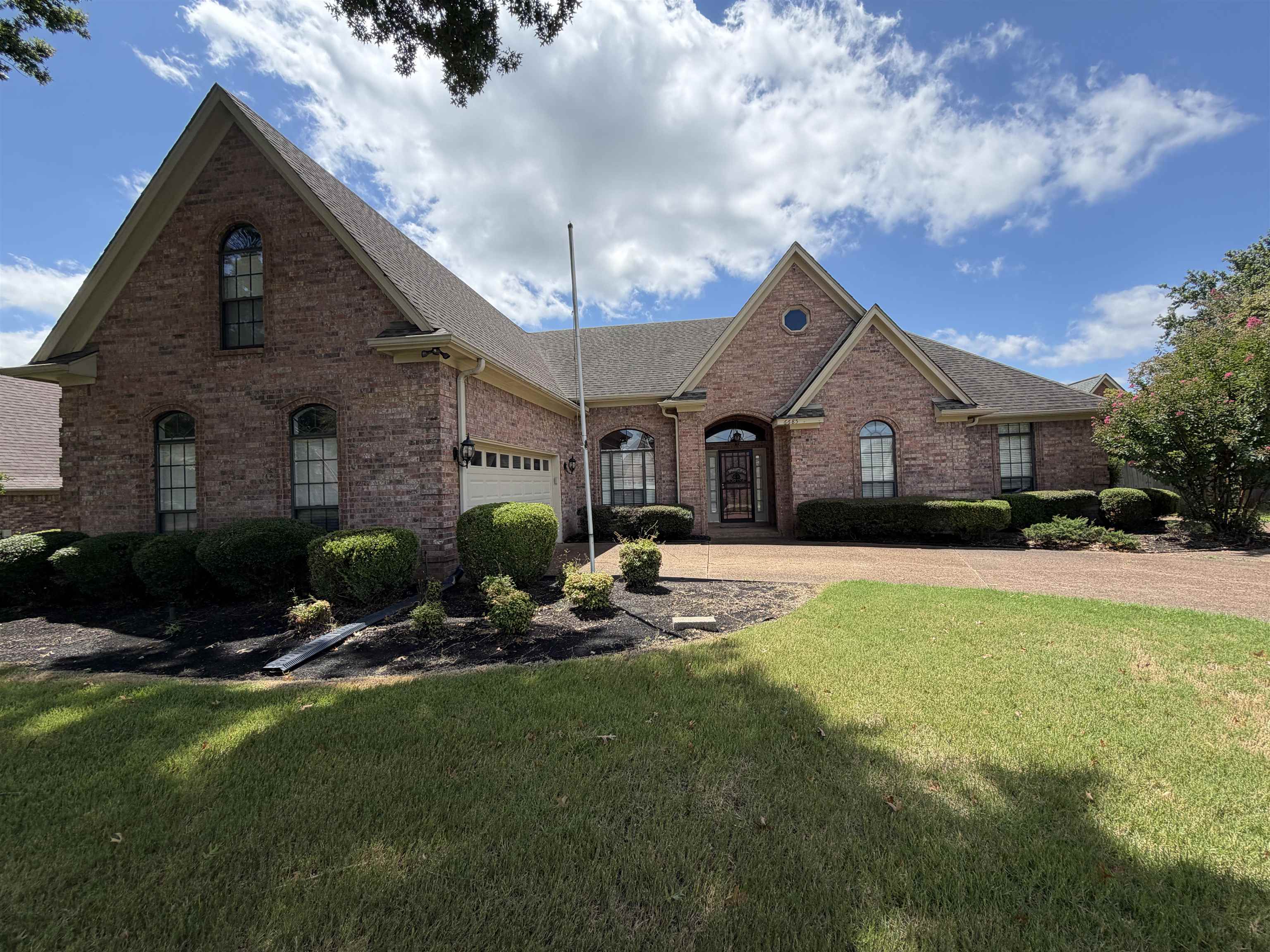 6685 RANER CV Property Photo 1