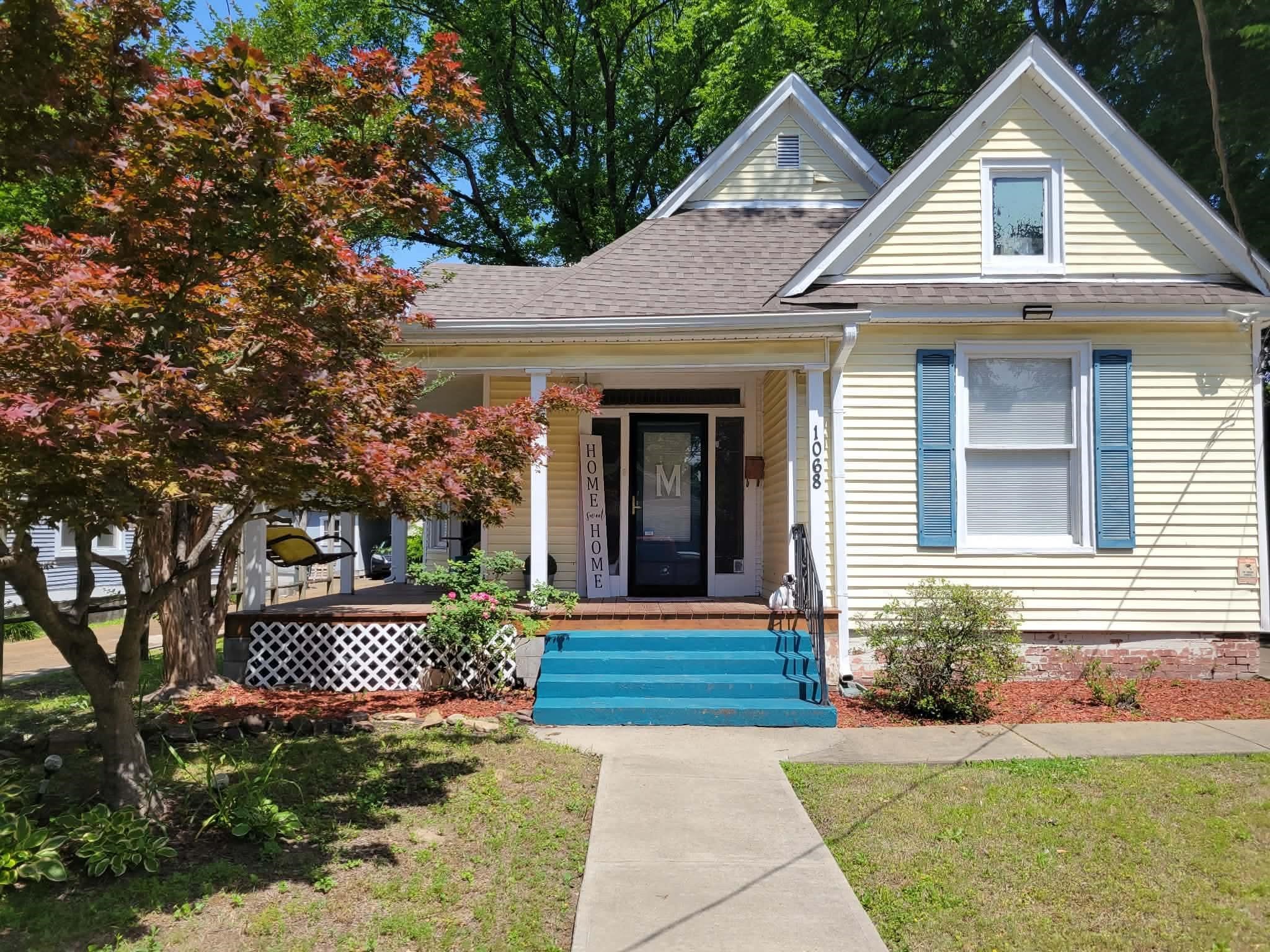 1068 S REMBERT ST Property Photo 1