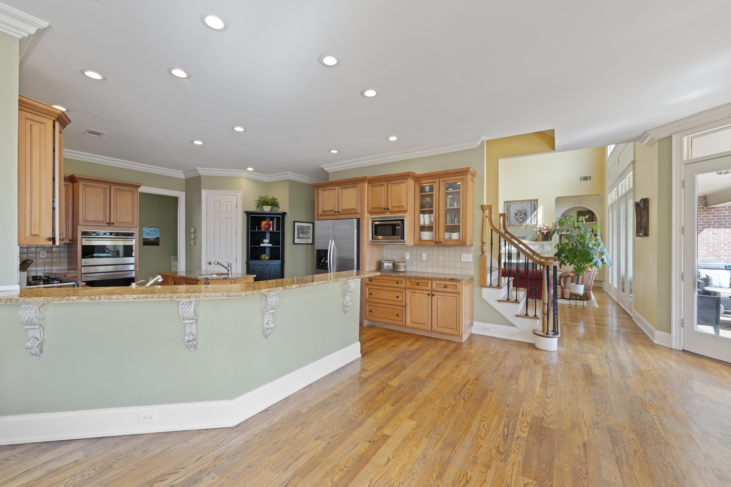 10491 Graybourne Dr Property Photo 14