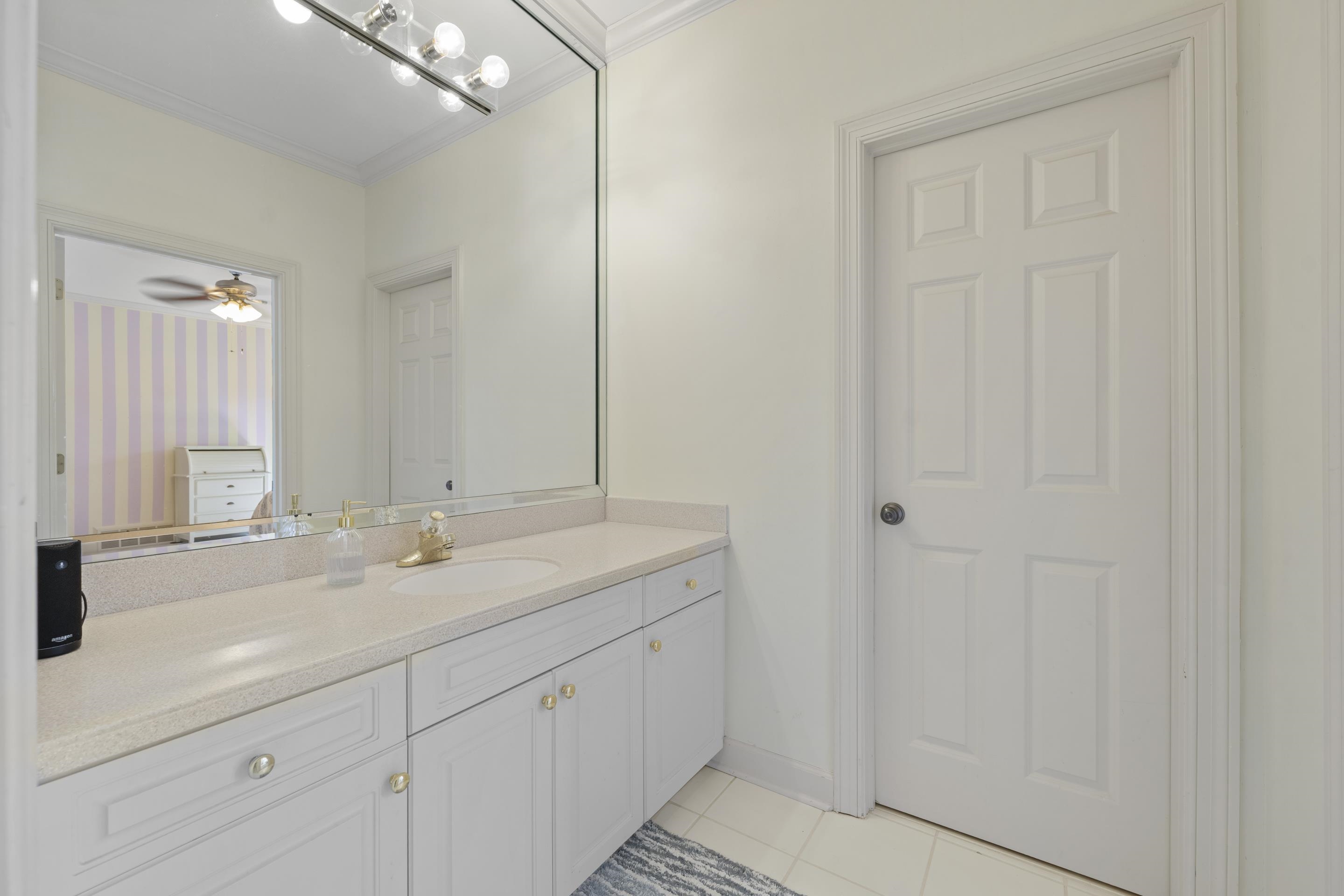 10491 Graybourne Dr Property Photo 28
