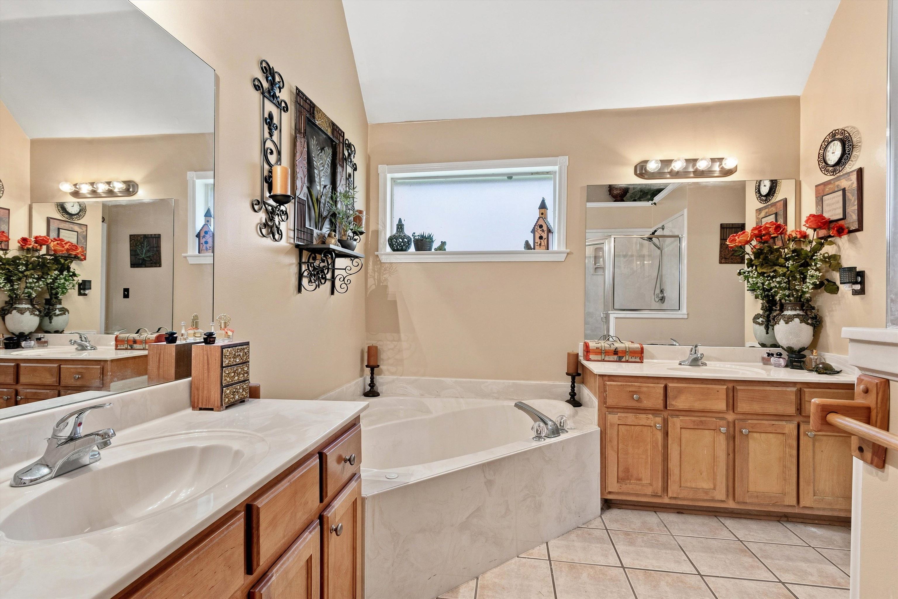 2777 Misty Bay Dr Property Photo 18