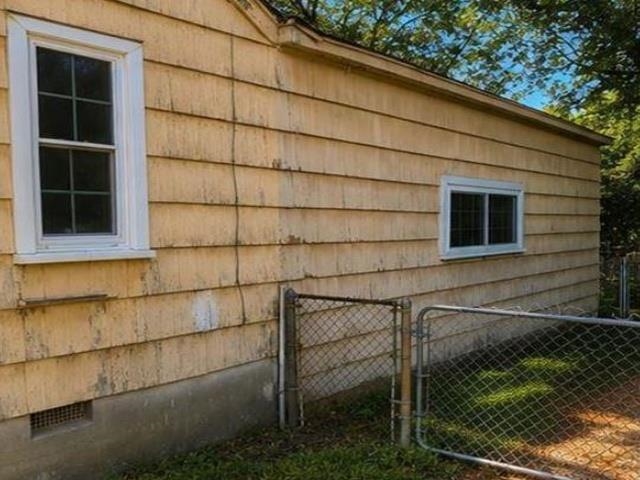 880 Juliet Ave Property Photo 3