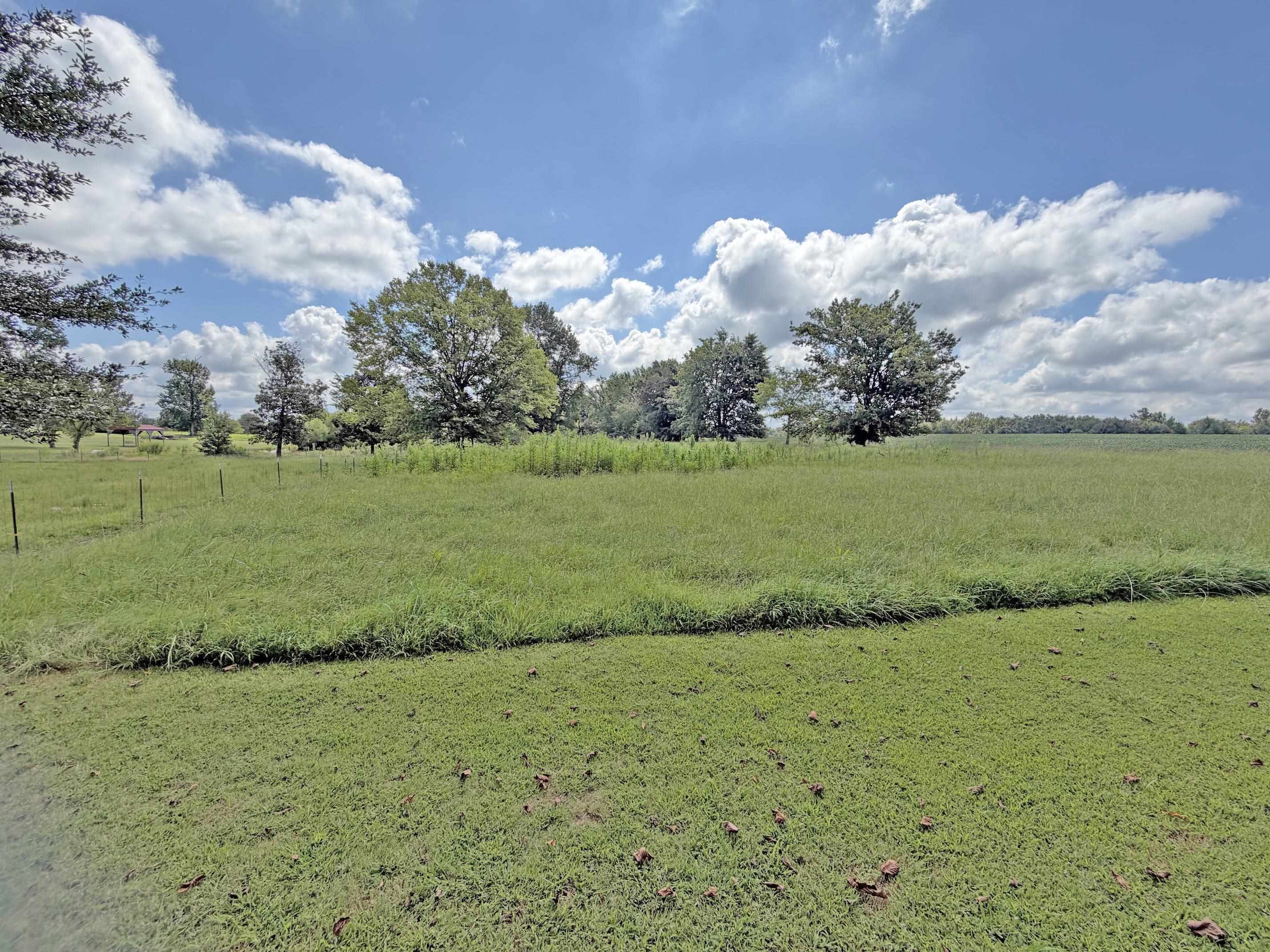 2900 Oak Grove Rd Property Photo 1