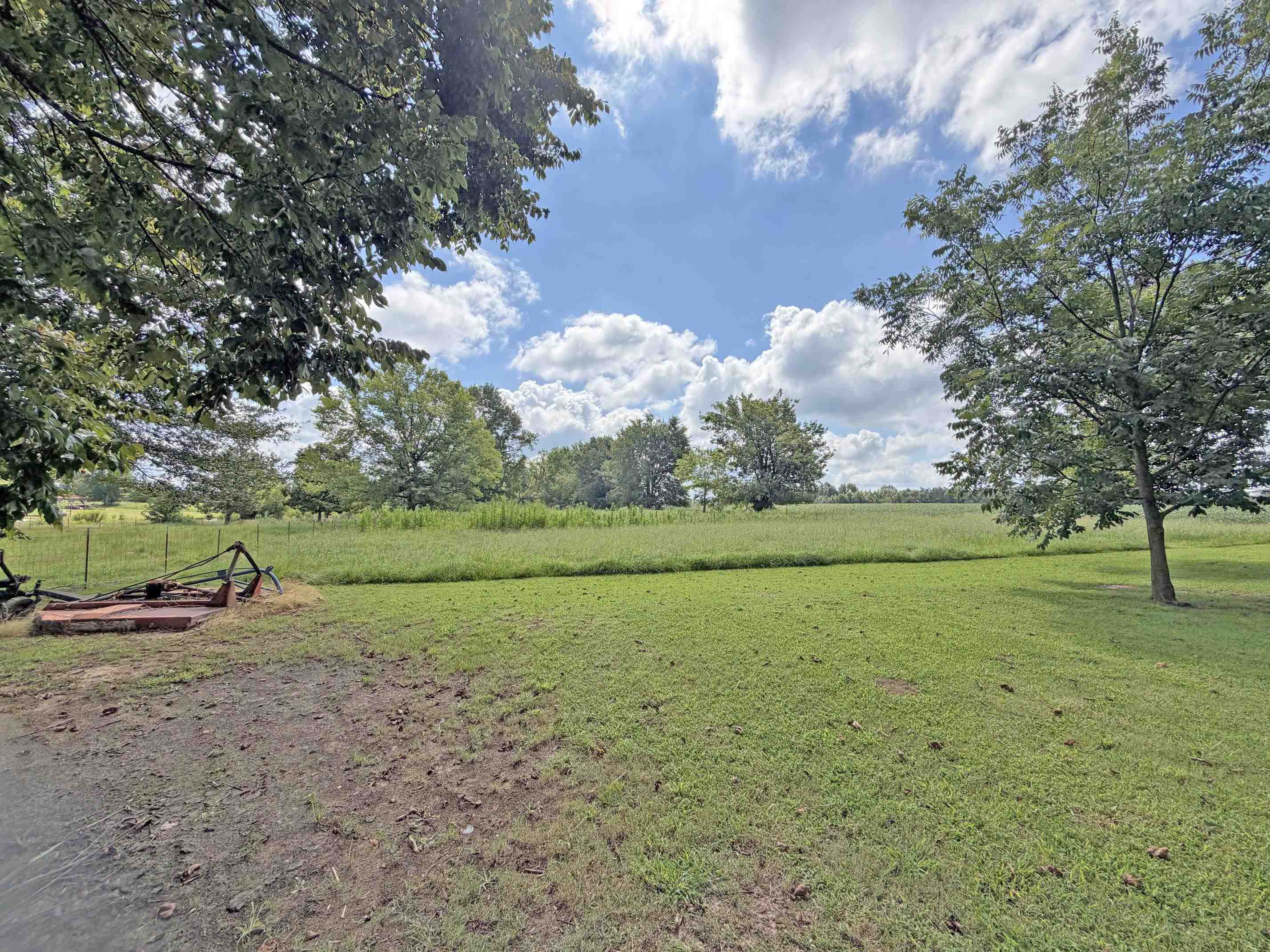2900 Oak Grove Rd Property Photo 4