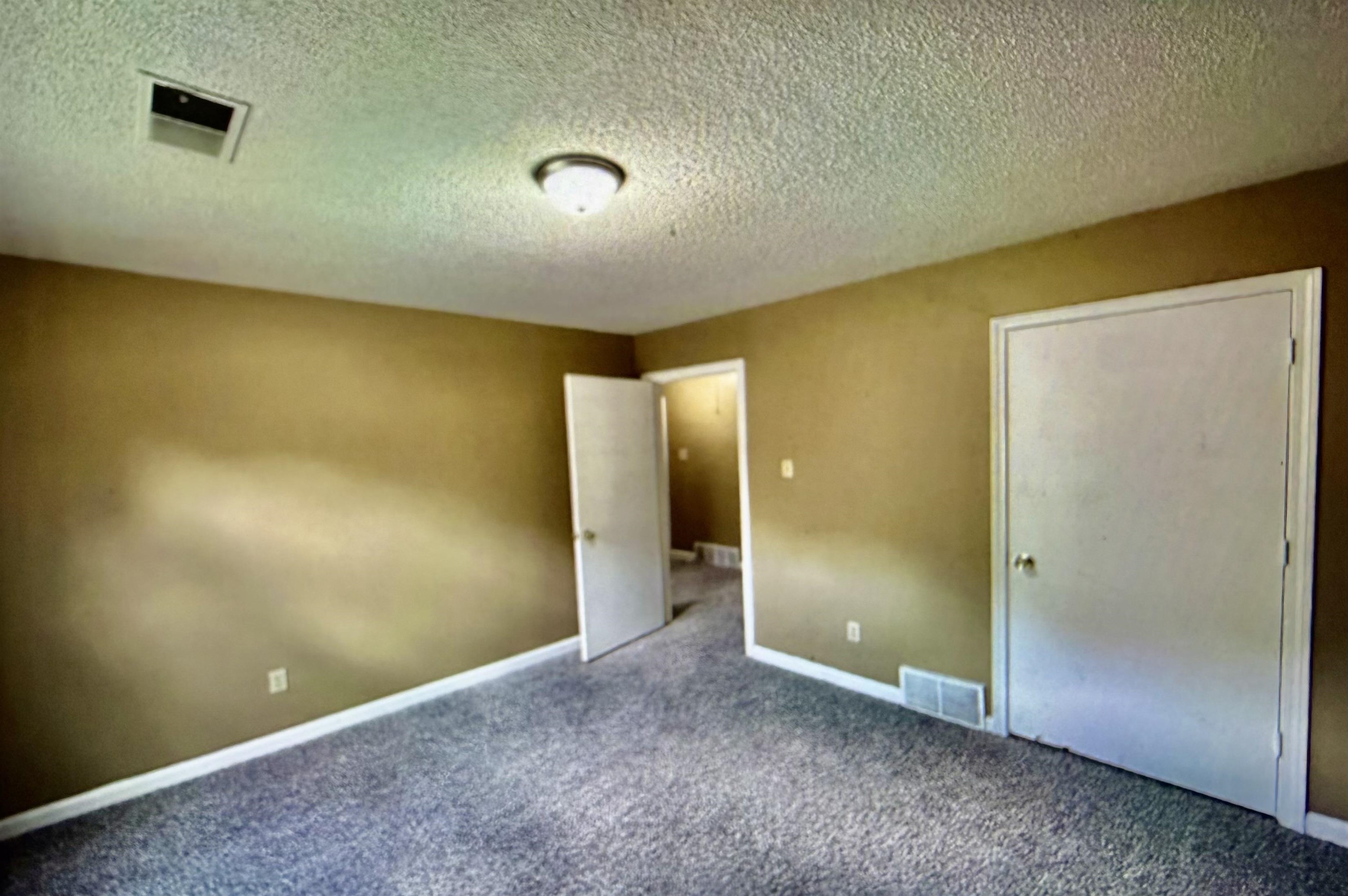 4331 Crimson Leaf Cv Property Photo 13
