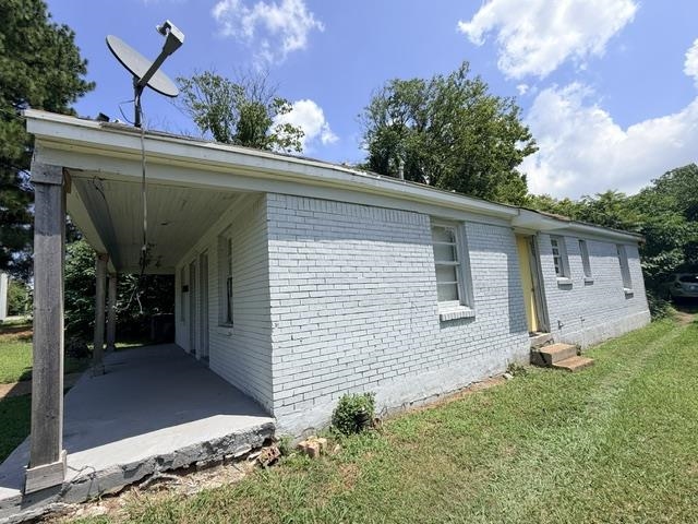 1744 Kansas Ave Property Photo 17