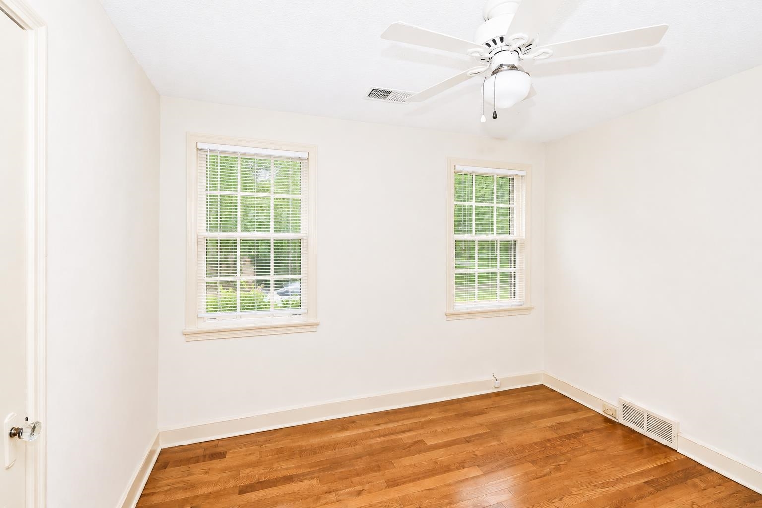 59 W Lafayette Cir Property Photo 7