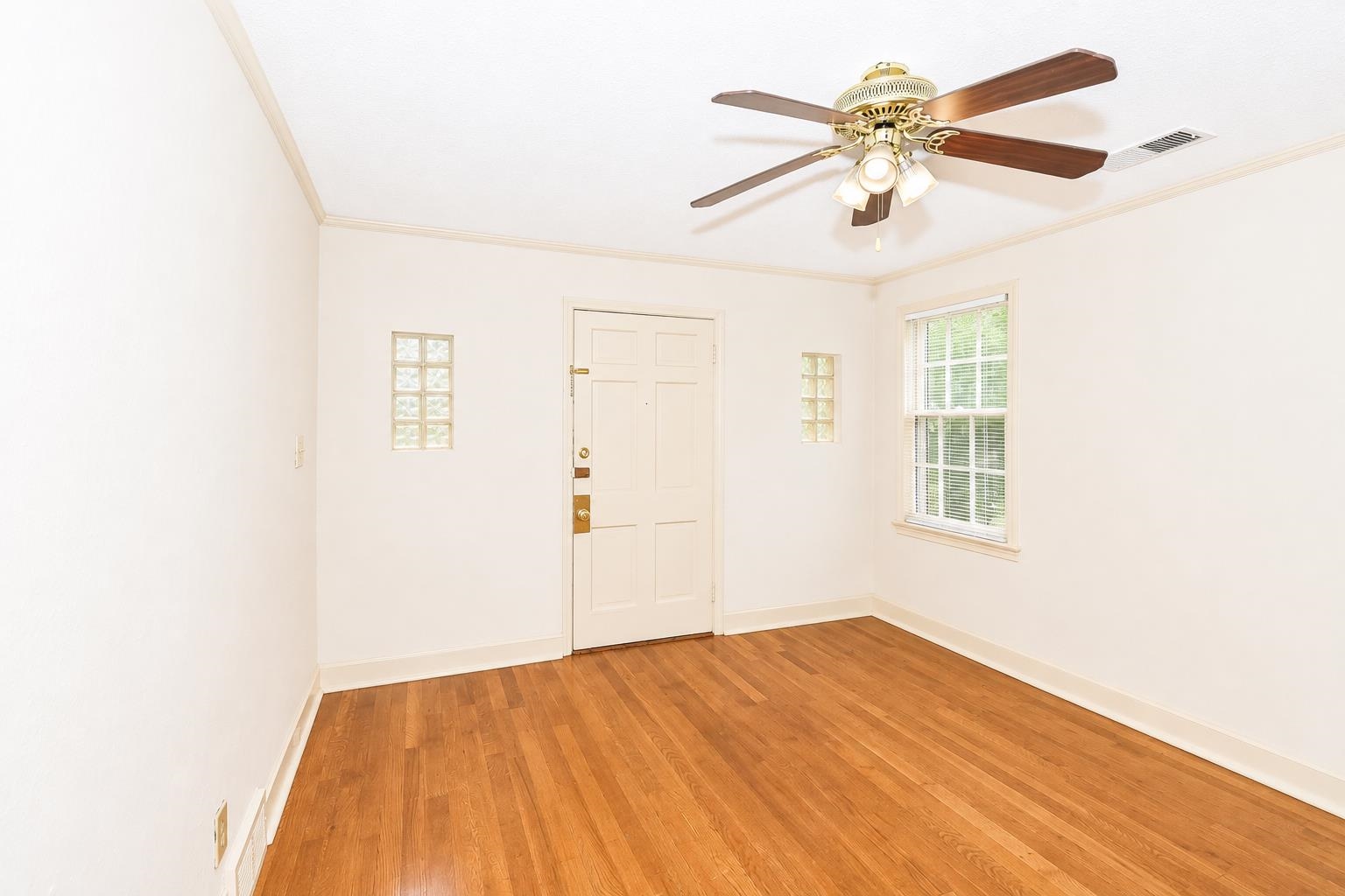 59 W Lafayette Cir Property Photo 14