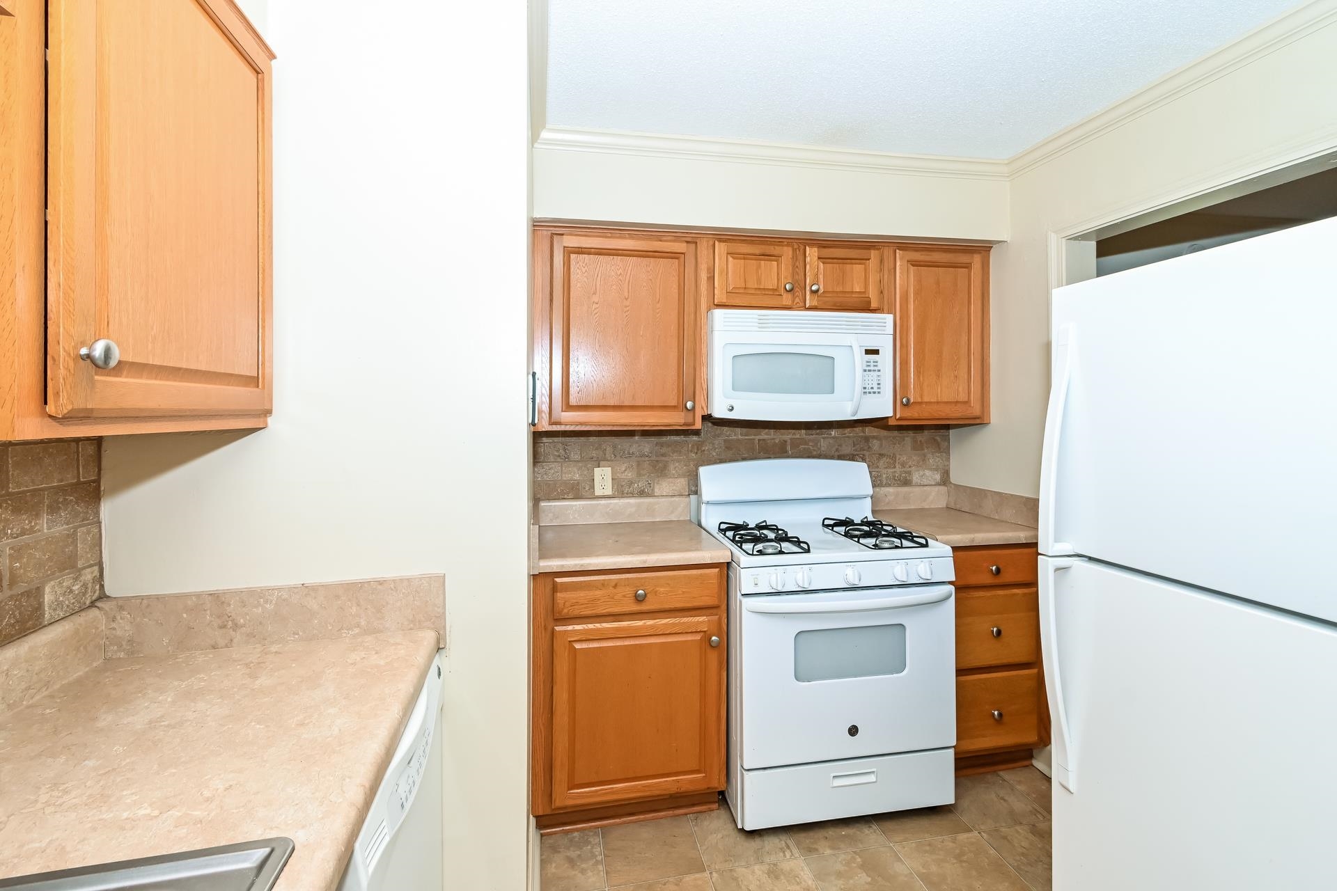 59 W Lafayette Cir Property Photo 17
