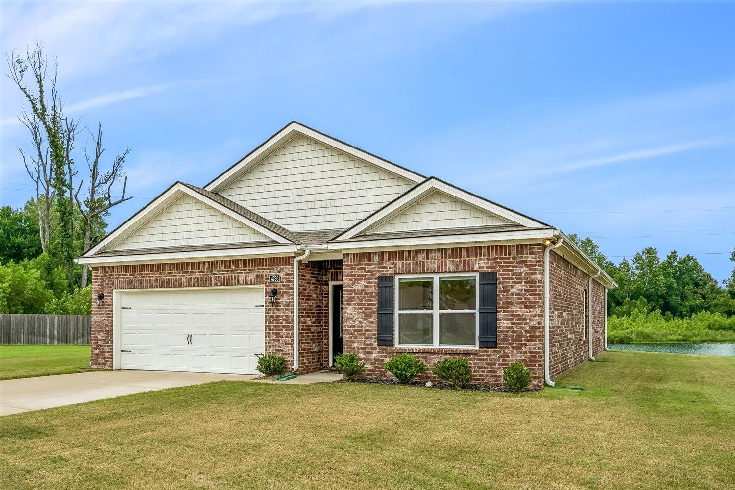4786 Barrett Oaks Dr Property Photo 4