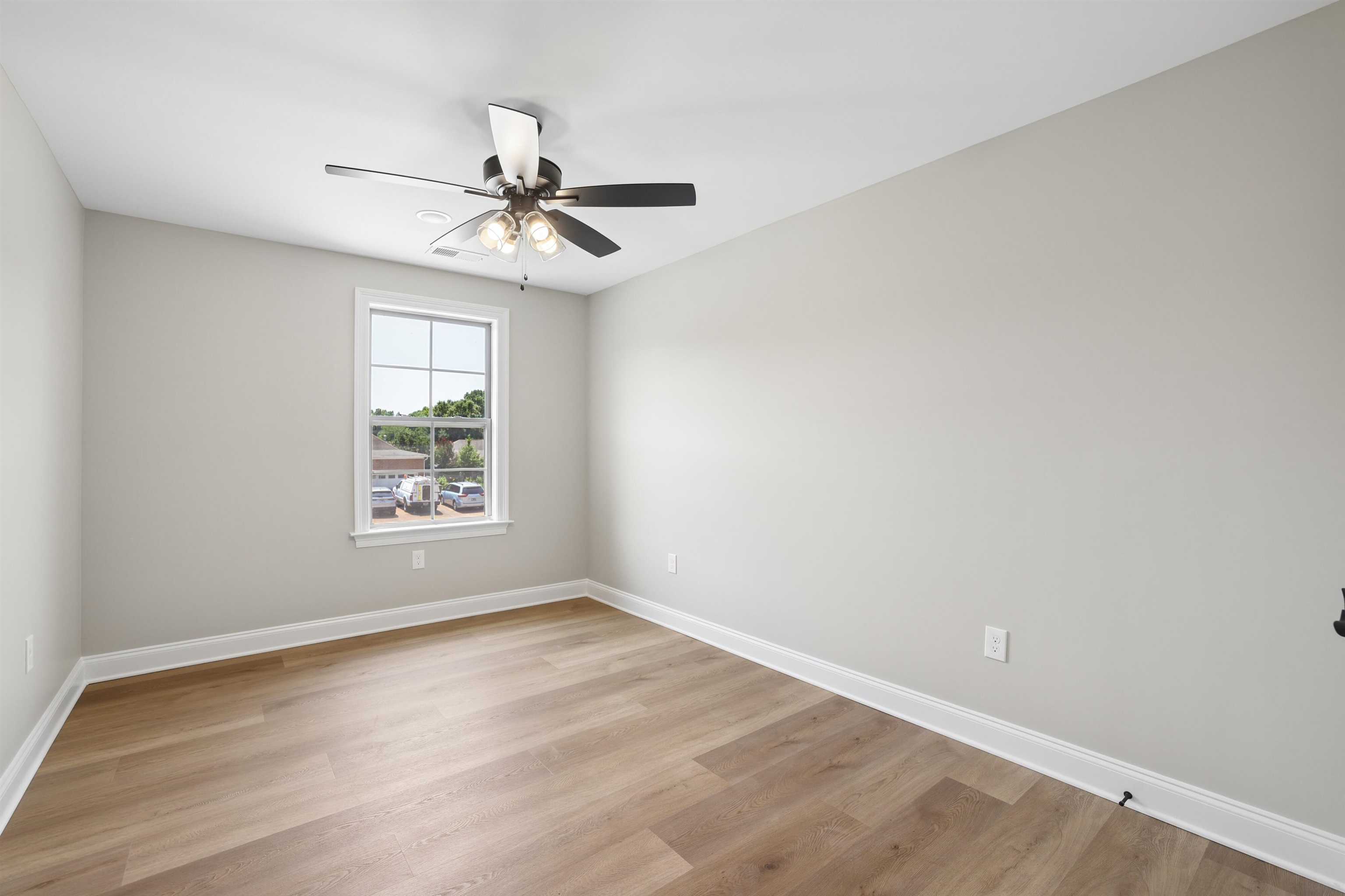 9624 Pine Point Dr Property Photo 17
