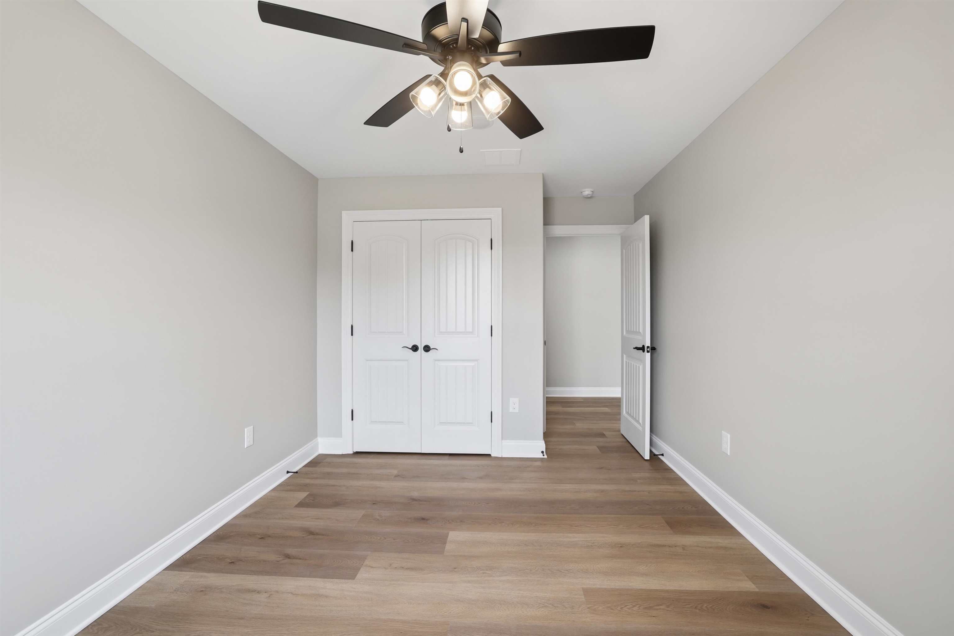 9624 Pine Point Dr Property Photo 18