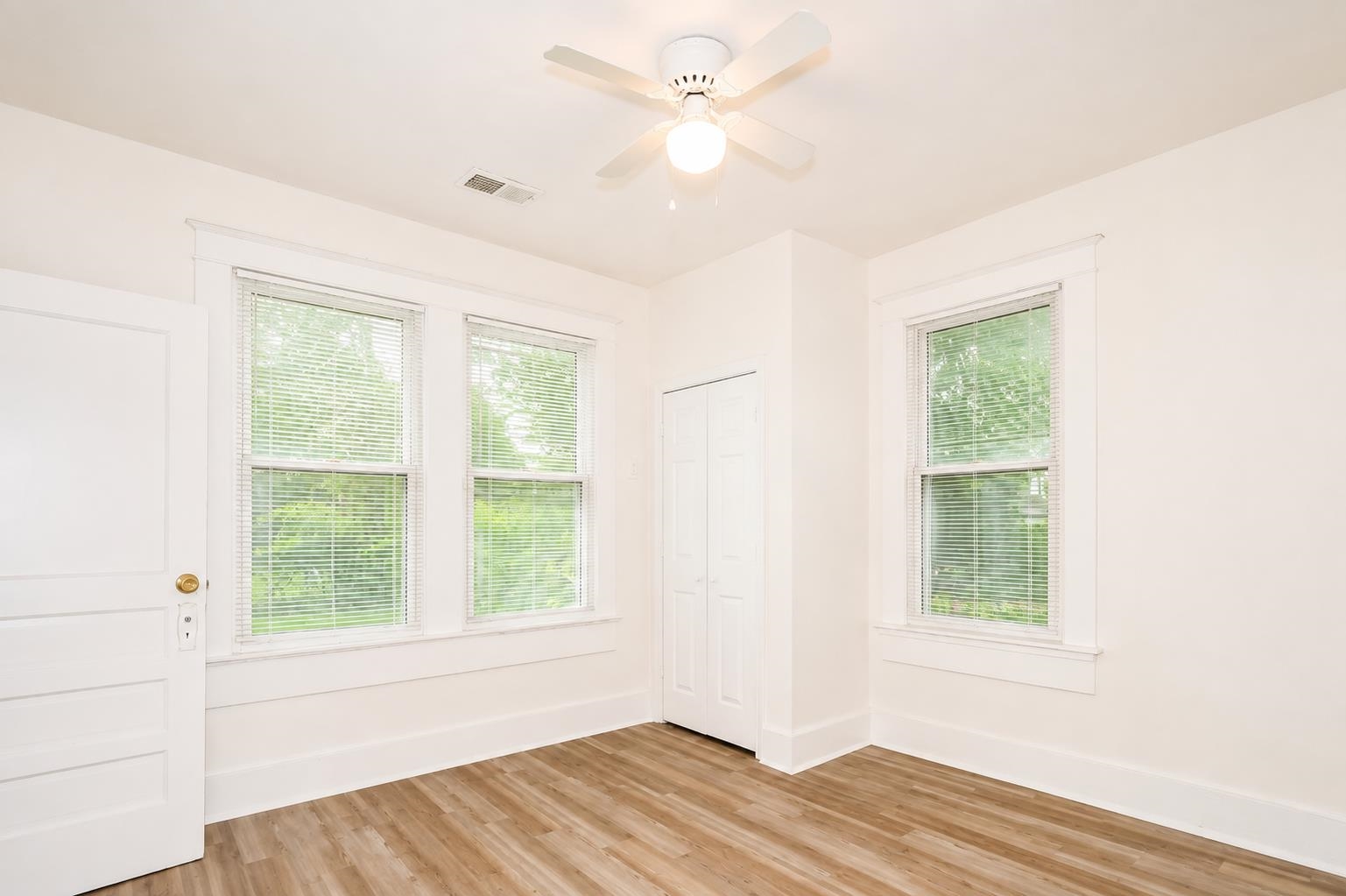 941 Galloway Ave Property Photo 3