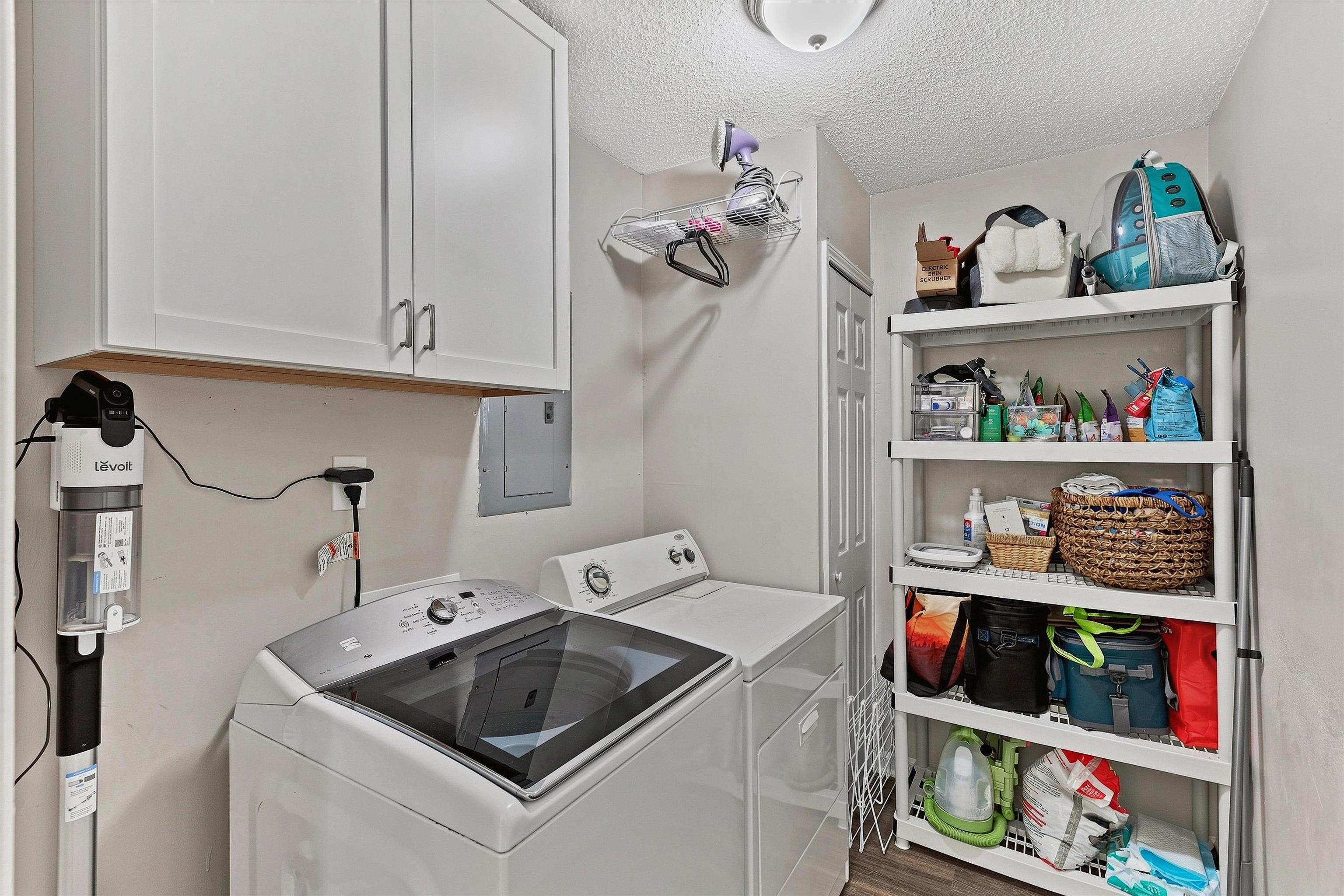 5281 Steuben Dr Property Photo 14