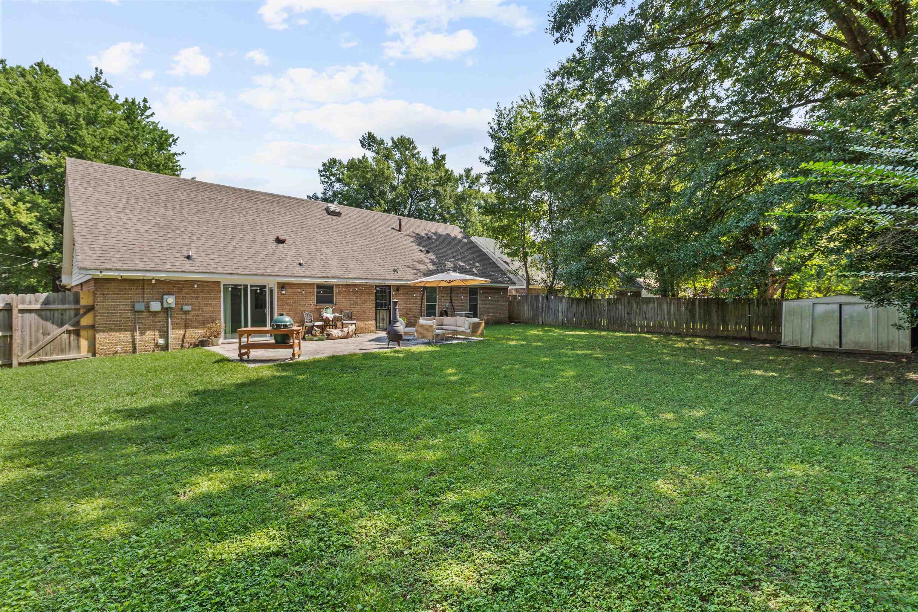 5281 Steuben Dr Property Photo 24