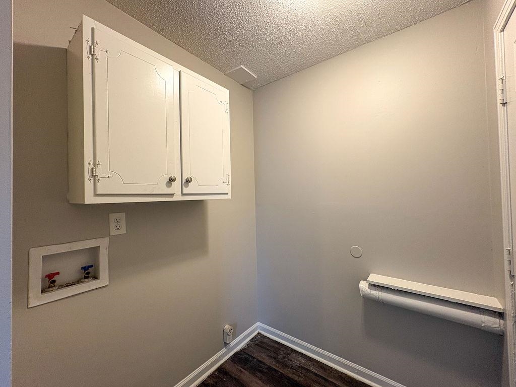 3772 Voltaire Ave Property Photo 9