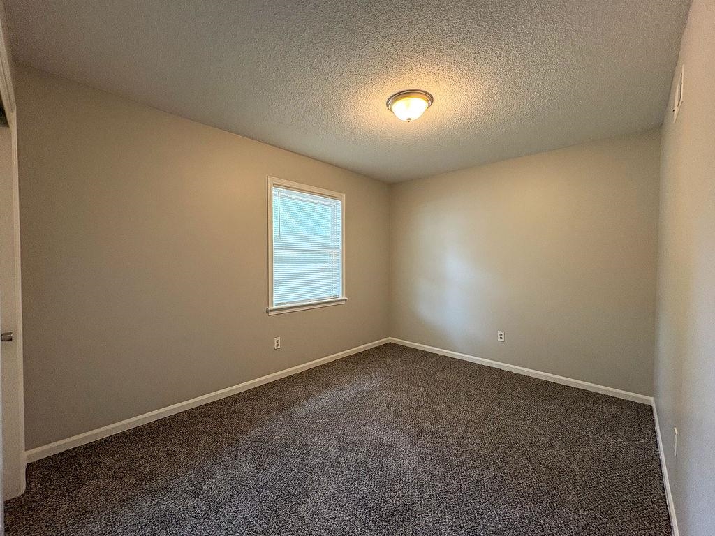 3772 Voltaire Ave Property Photo 11