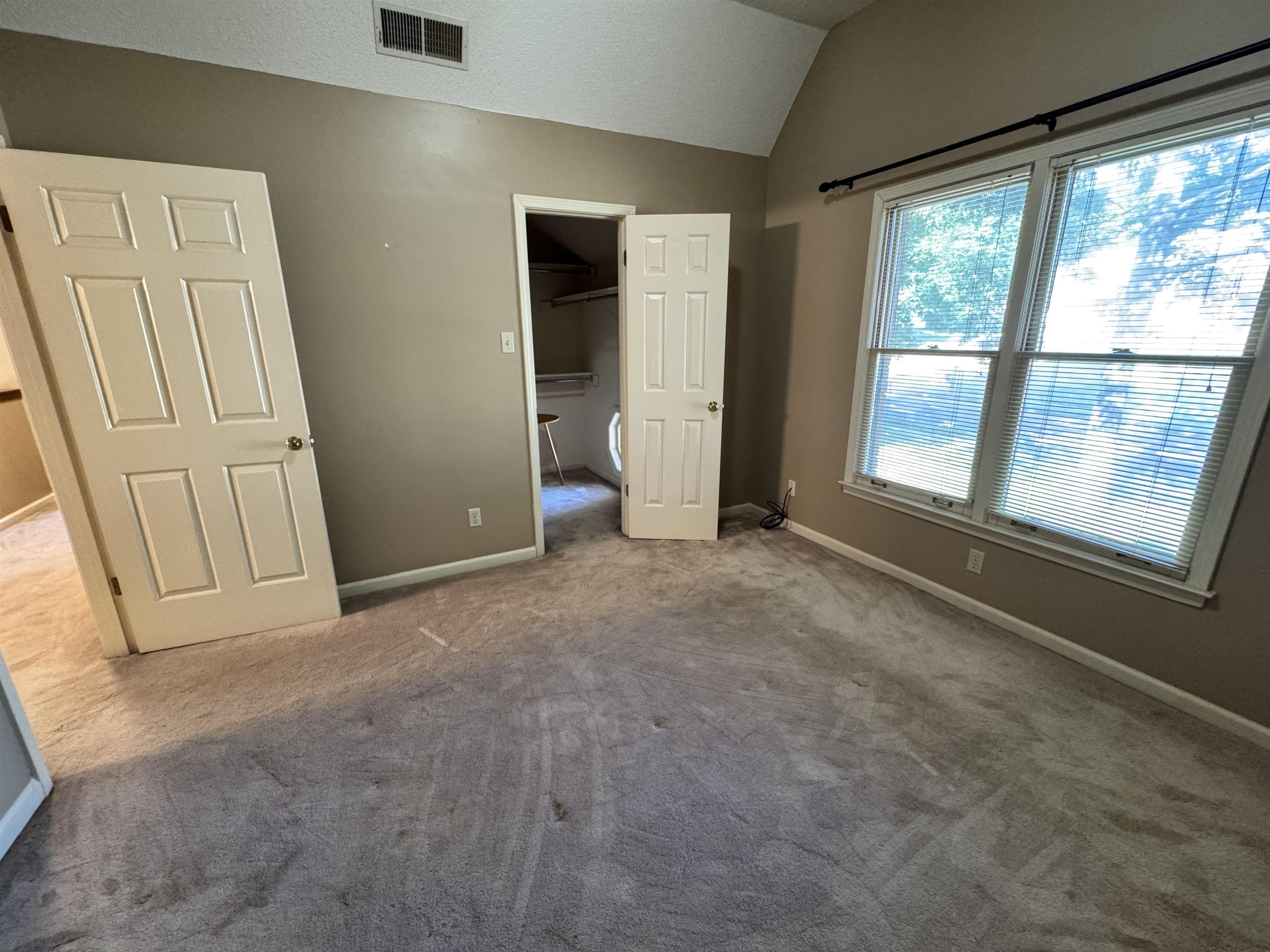 2025 Mt Badon Ln Property Photo 36