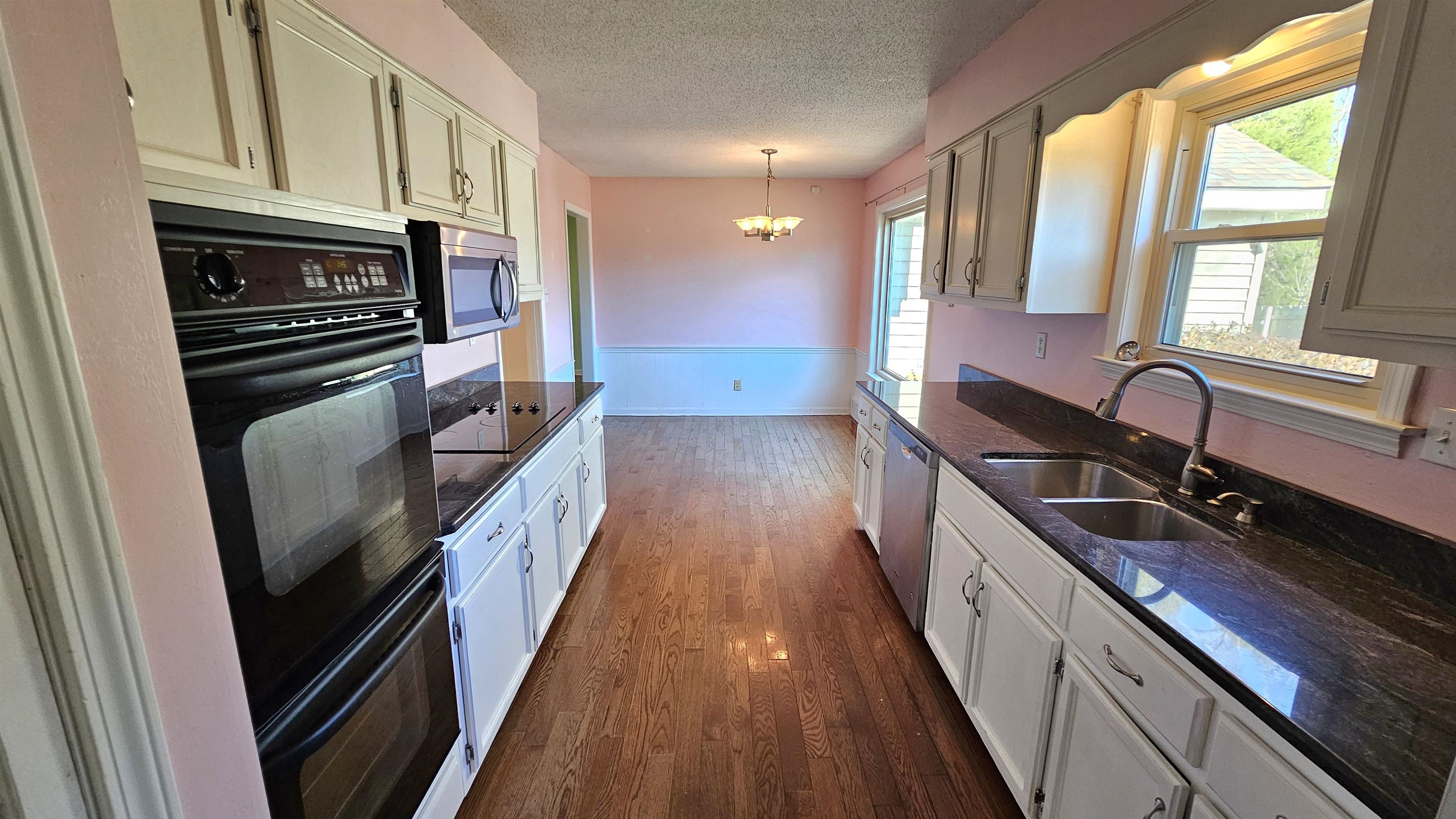 1411 Poplar Ridge Dr Property Photo 18