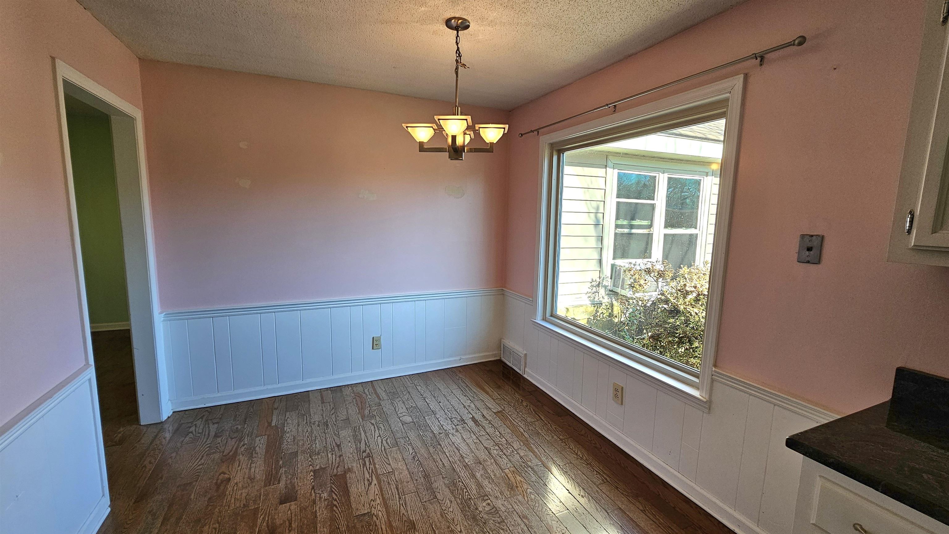 1411 Poplar Ridge Dr Property Photo 23