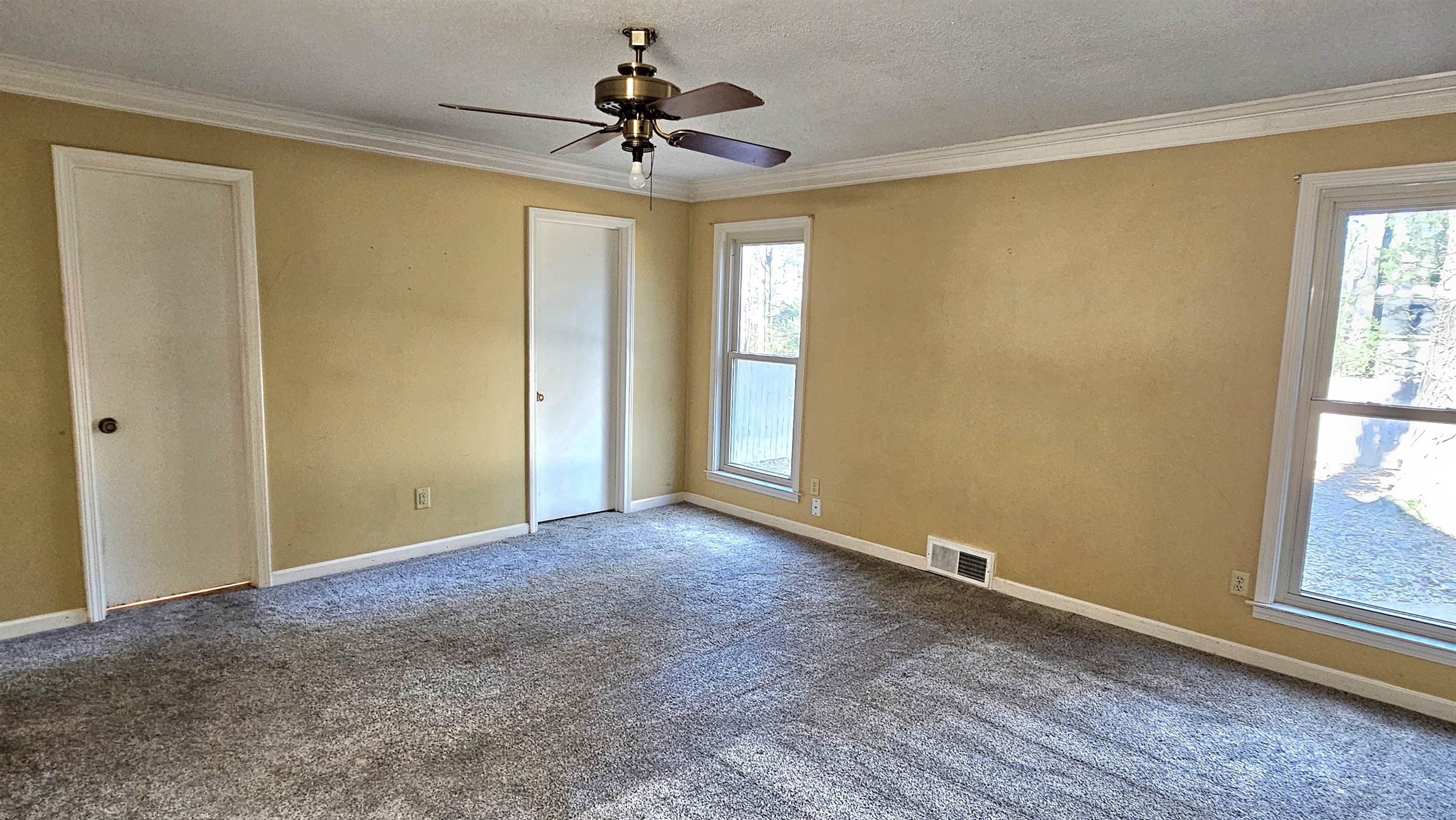 1411 Poplar Ridge Dr Property Photo 29