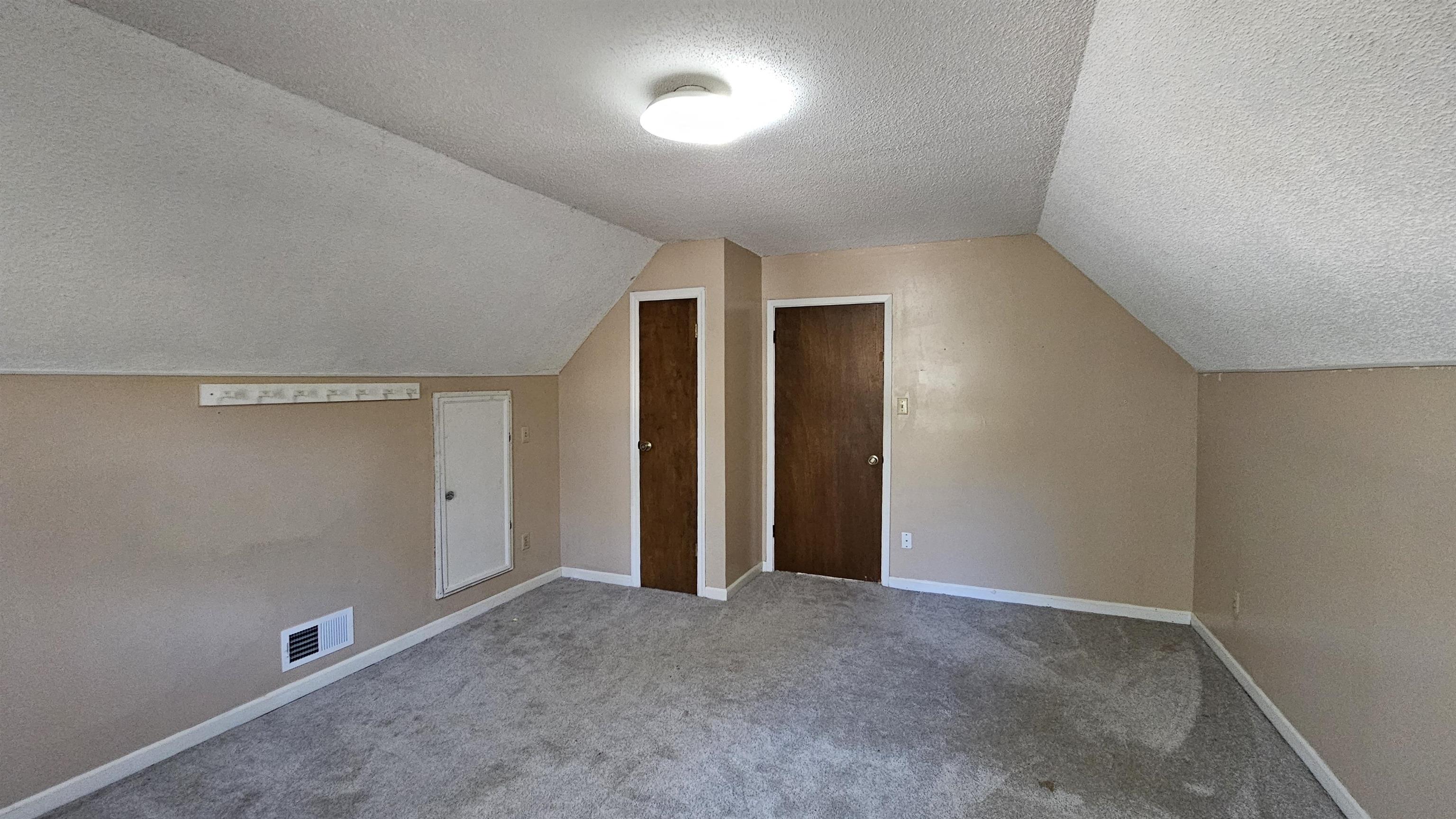 1411 Poplar Ridge Dr Property Photo 39