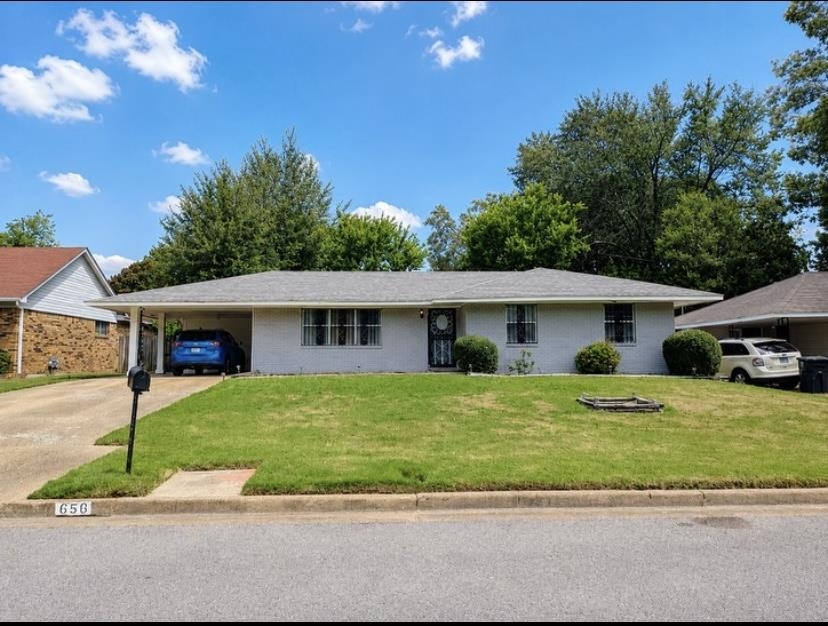 656 Brakebill Ave Property Photo 1