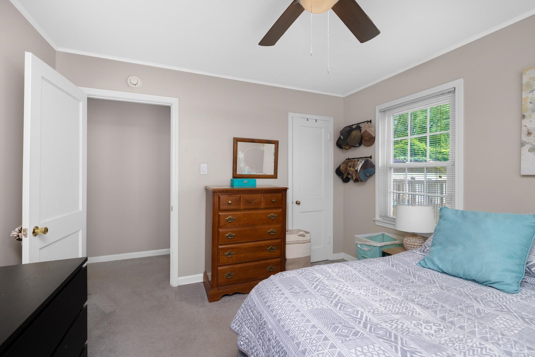 4696 Bowen Rd Property Photo 14