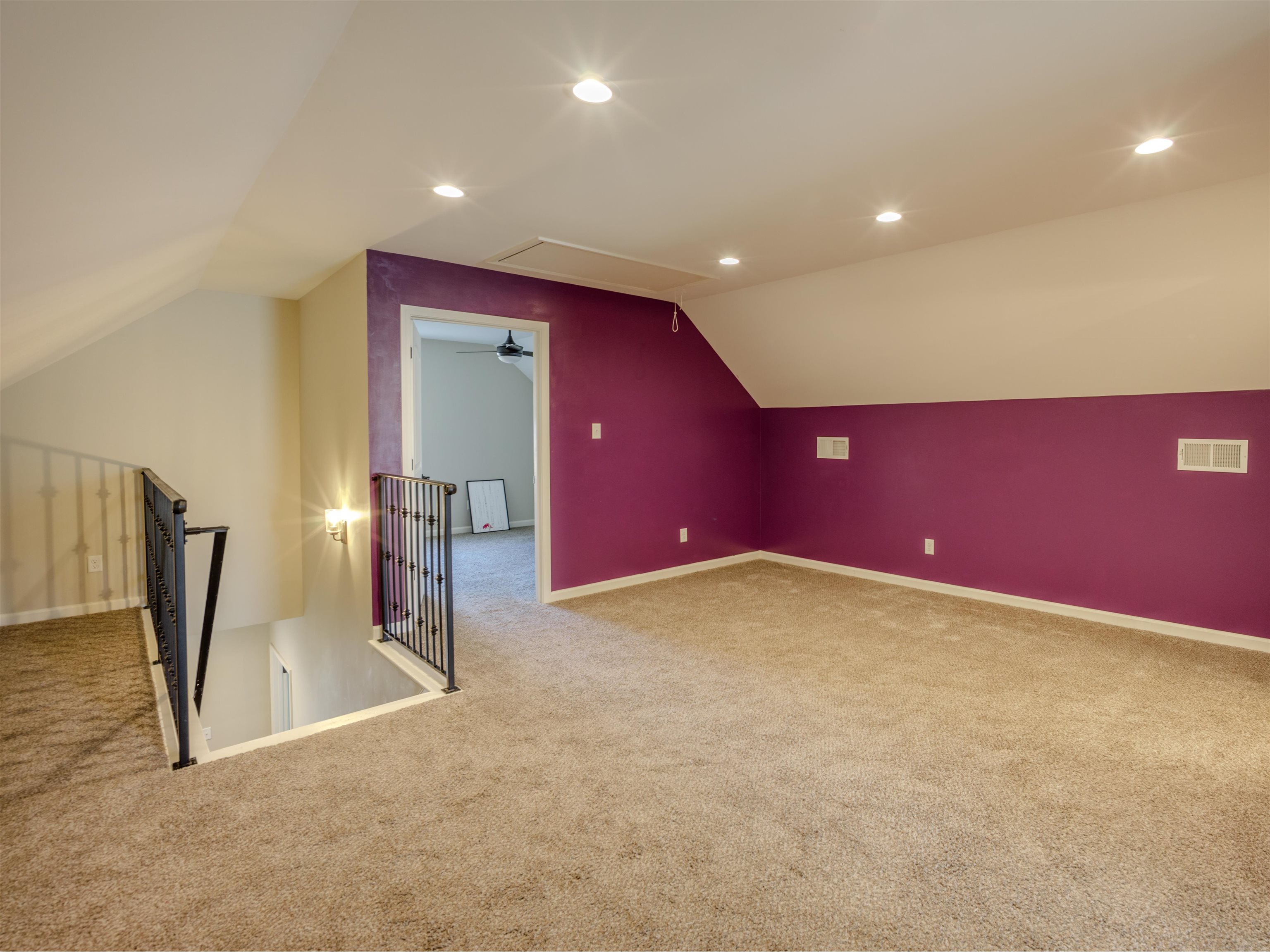 212 Tipton St S Property Photo 24