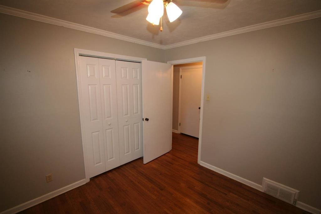 1588 Dorset Dr Property Photo 10