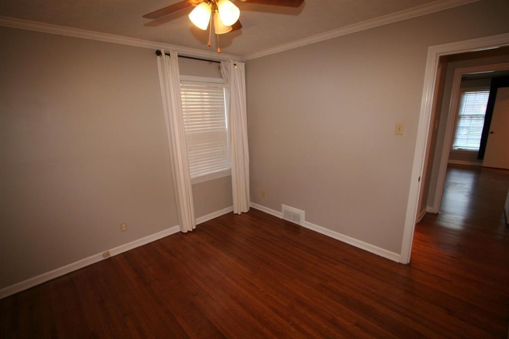 1588 Dorset Dr Property Photo 15