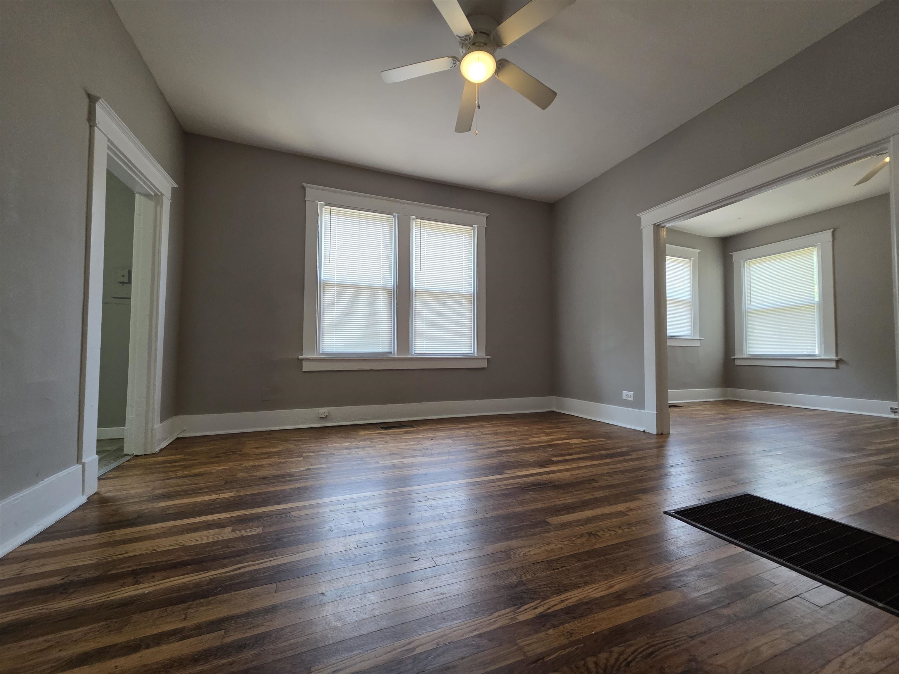 3463 Tutwiler Ave Property Photo 9