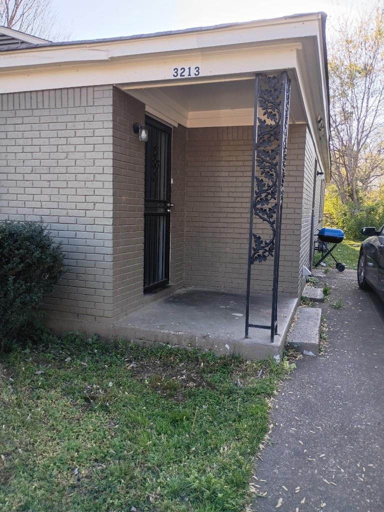 3213 Forest Brook Dr Property Photo 5