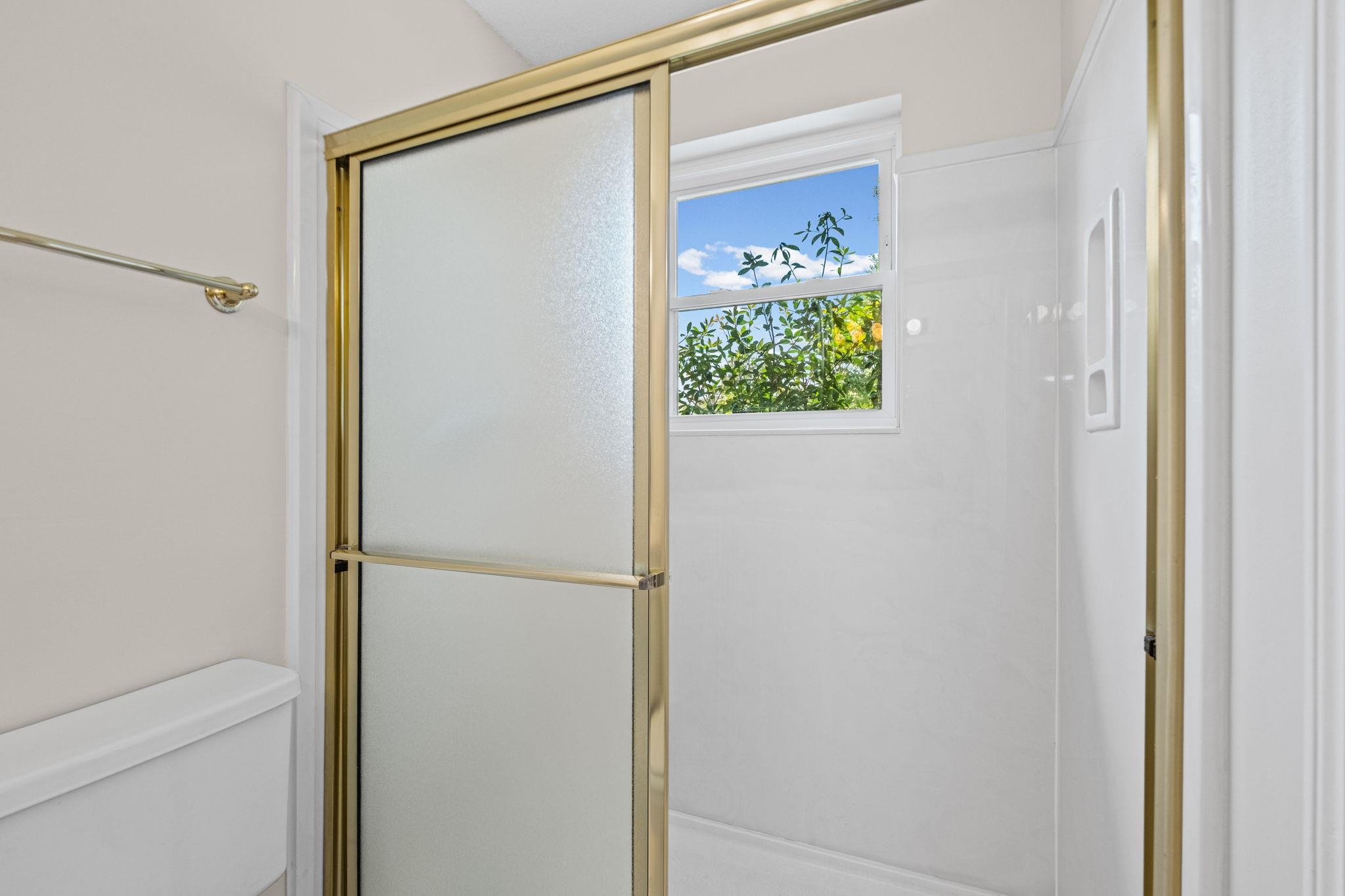 3933 Robin Hill Dr Property Photo 20
