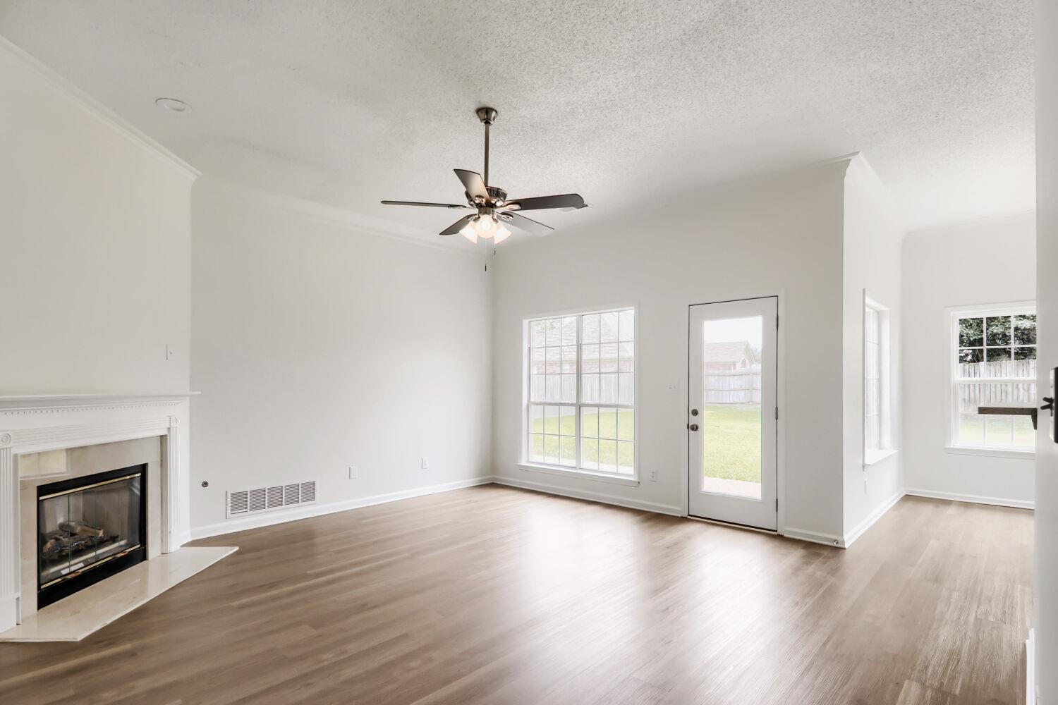5636 Wolf Pack Dr Property Photo 23