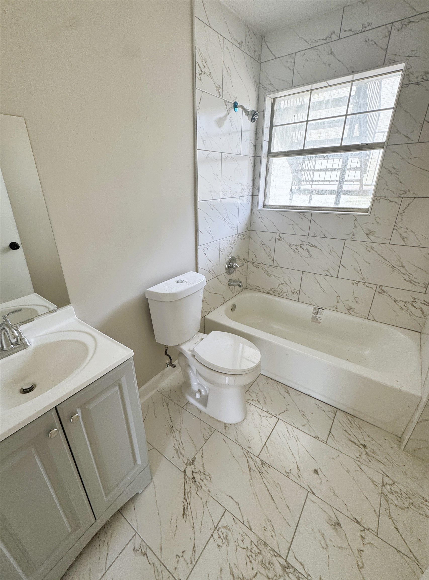 3449 Southern Ave 3453 - 201 Property Photo 10