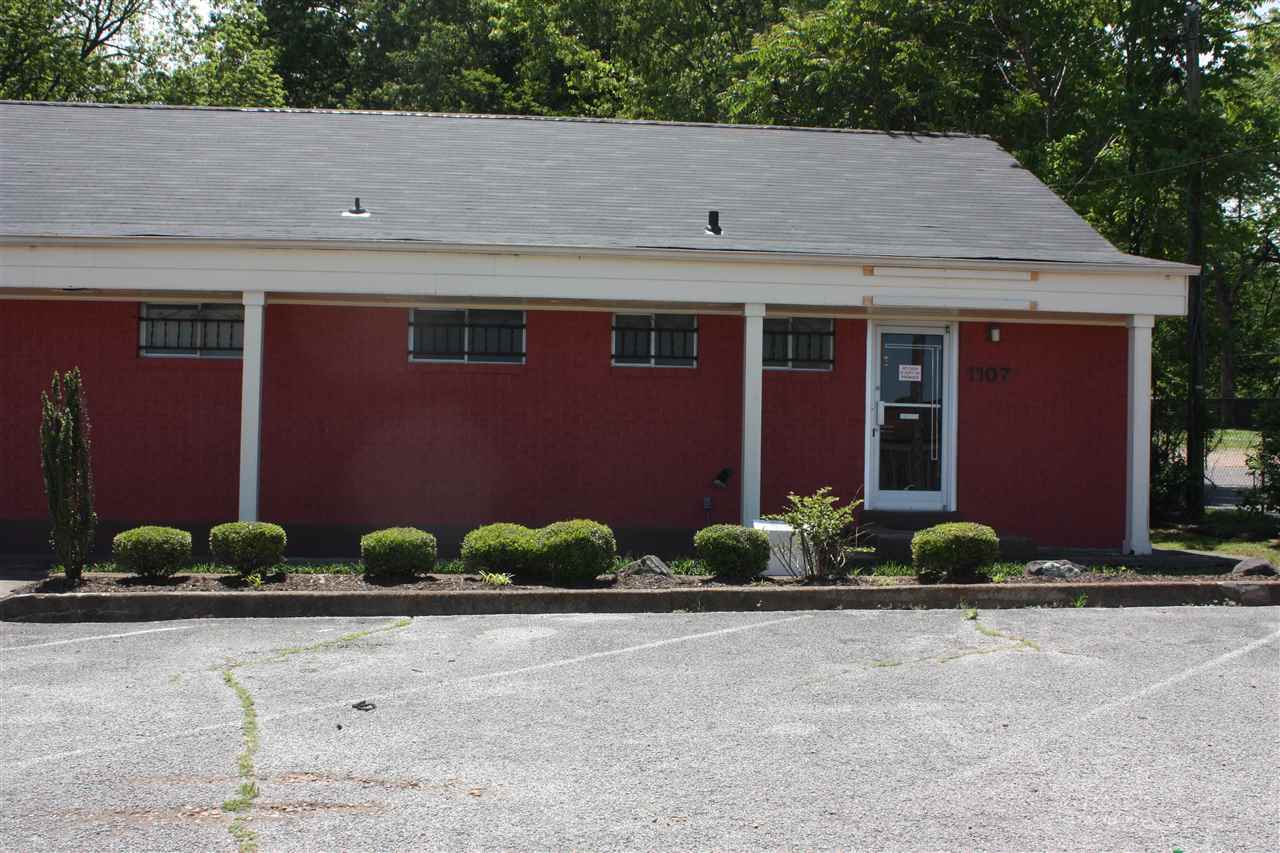 1107 E Raines Rd Property Photo 3