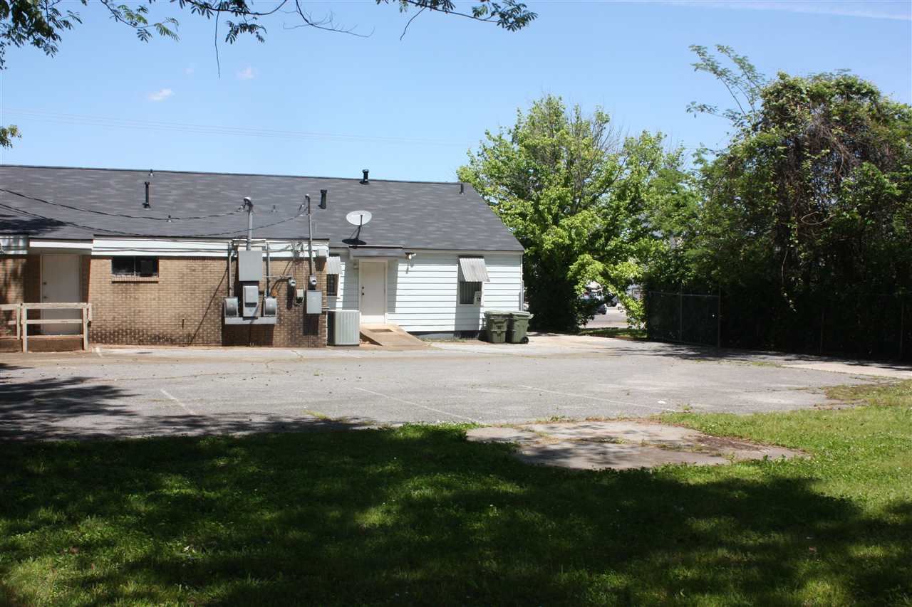 1107 E Raines Rd Property Photo 4