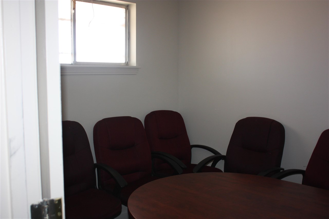 1107 E Raines Rd Property Photo 8