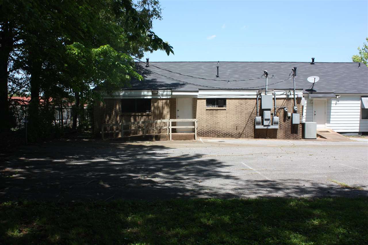 1107 E Raines Rd Property Photo 14