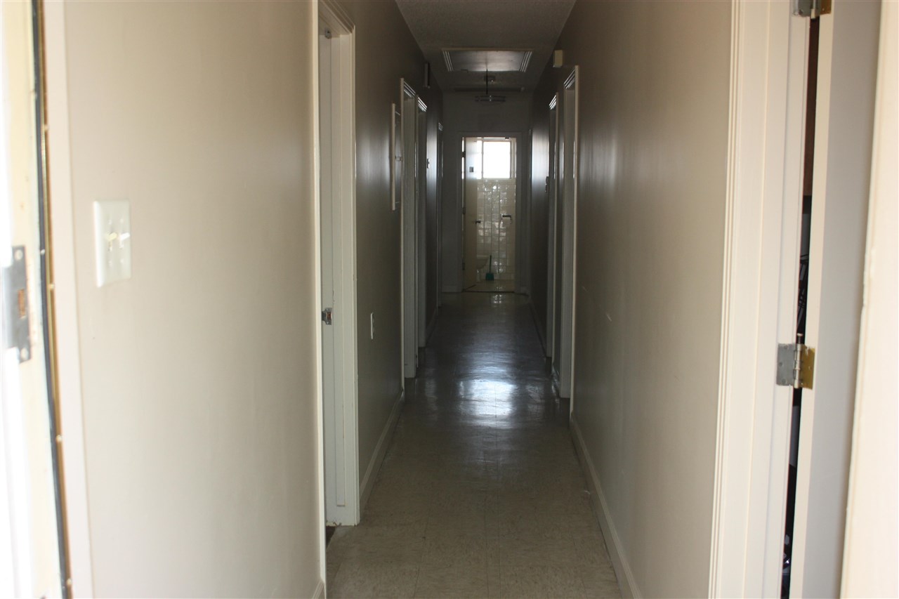 1107 E Raines Rd Property Photo 18