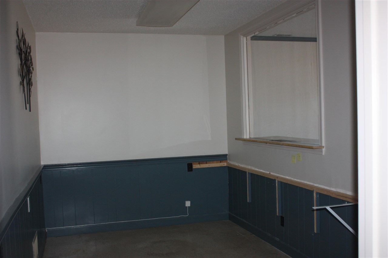 1107 E Raines Rd Property Photo 20