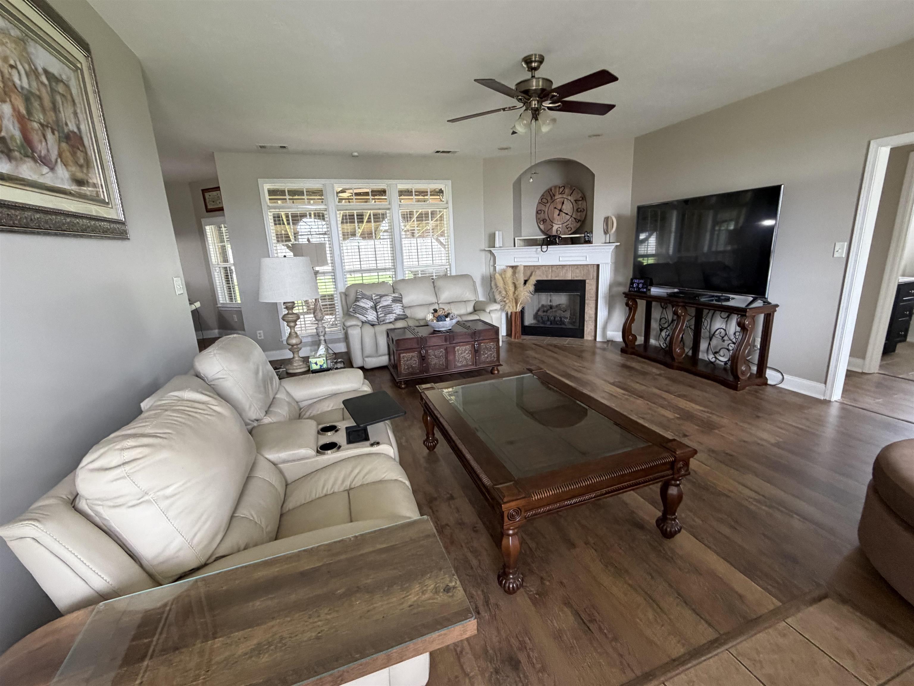178 Clemetine Rd Property Photo 2