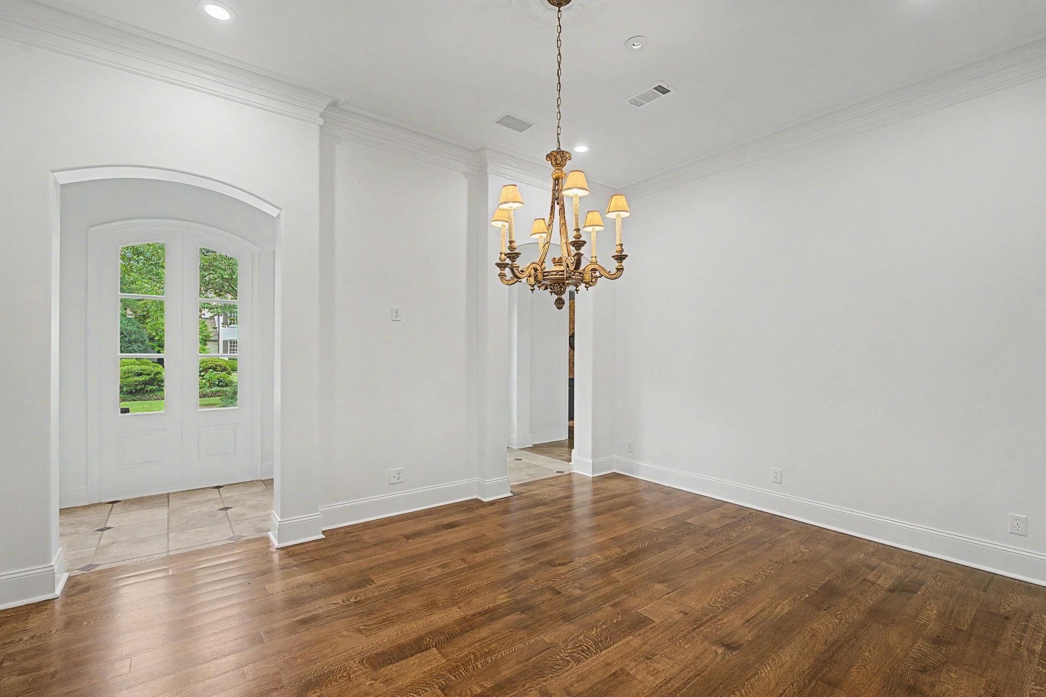 210 Lombardy Rd Property Photo 10