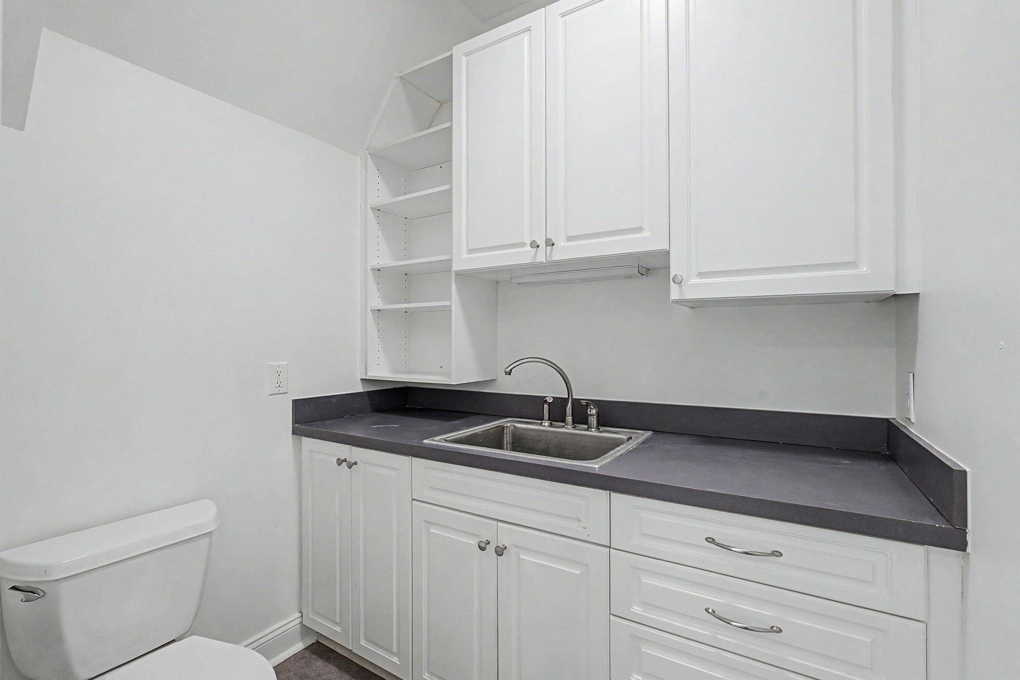 210 Lombardy Rd Property Photo 30