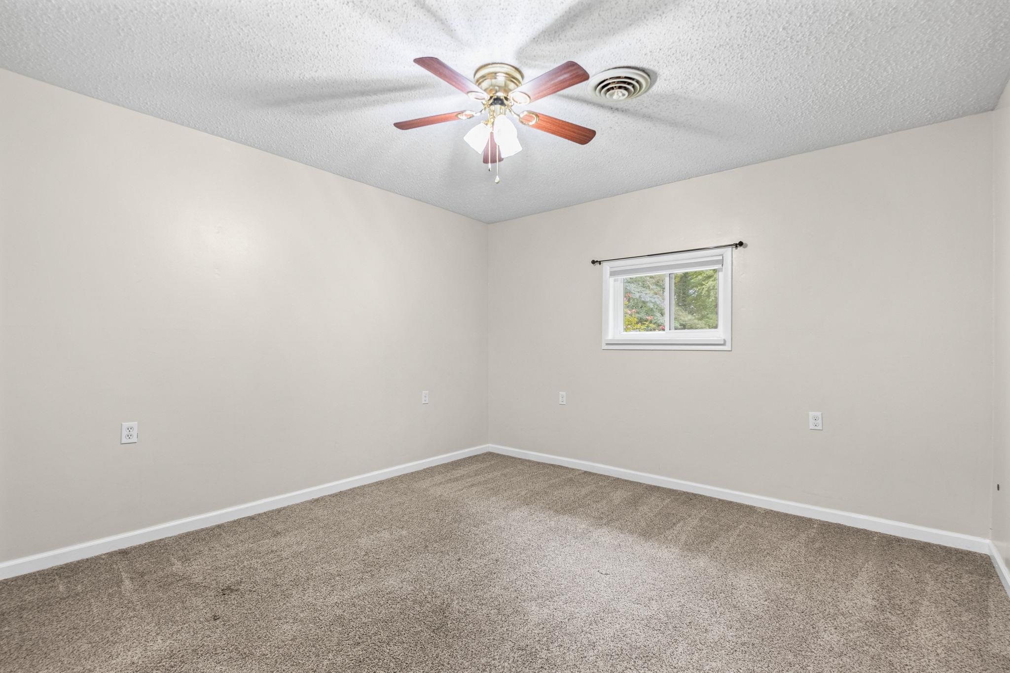 2636 Tipton Rd Property Photo 18