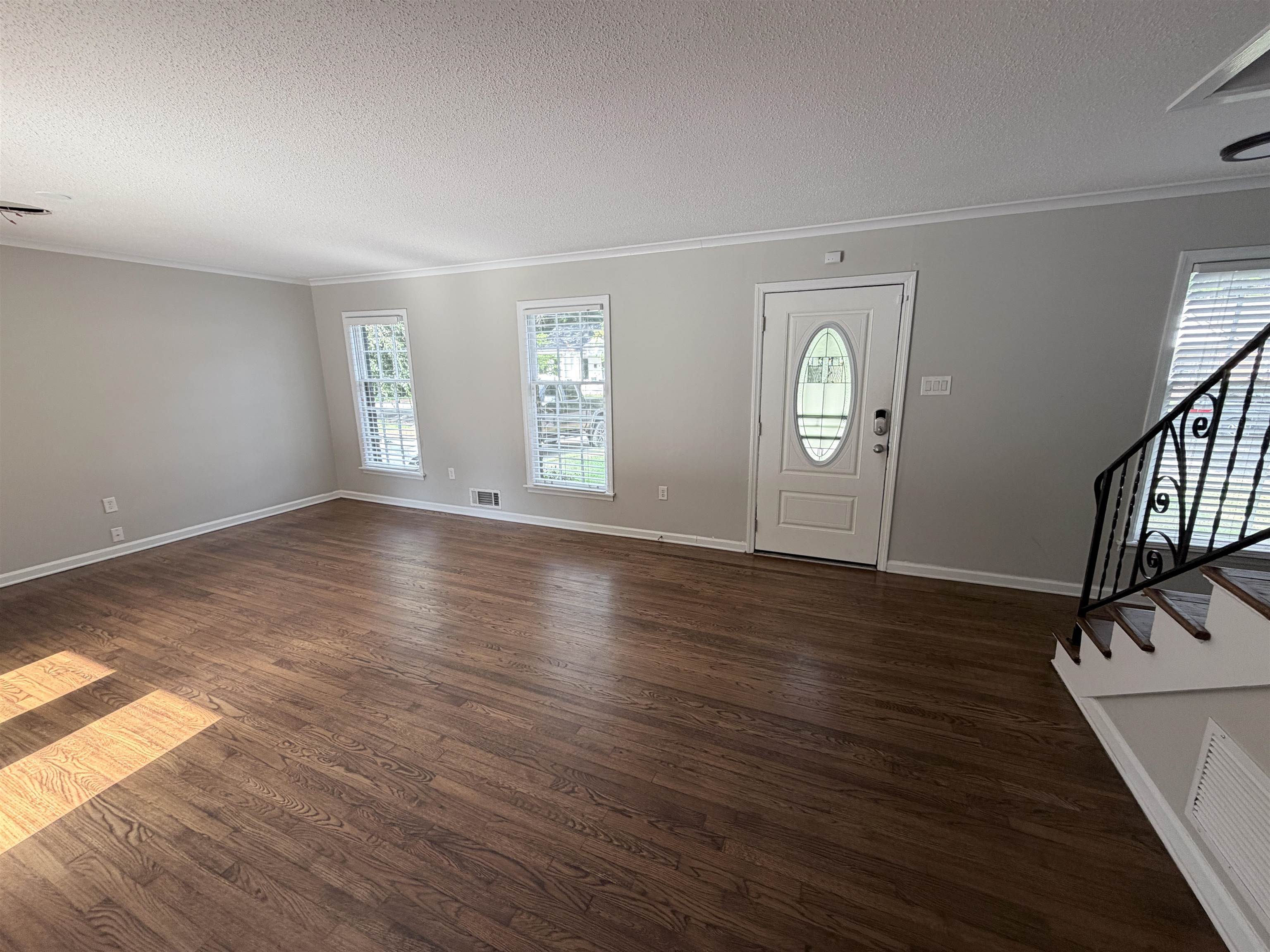 359 S Fenwick Rd Property Photo 5